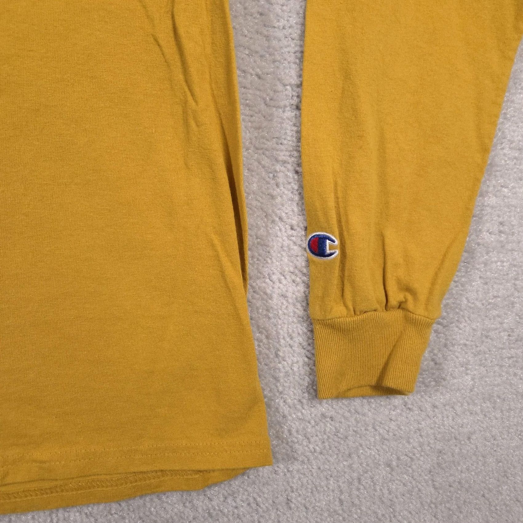 Champion VINTAGE? No. Size US M / EU 48-50 / 2 - 4 Thumbnail