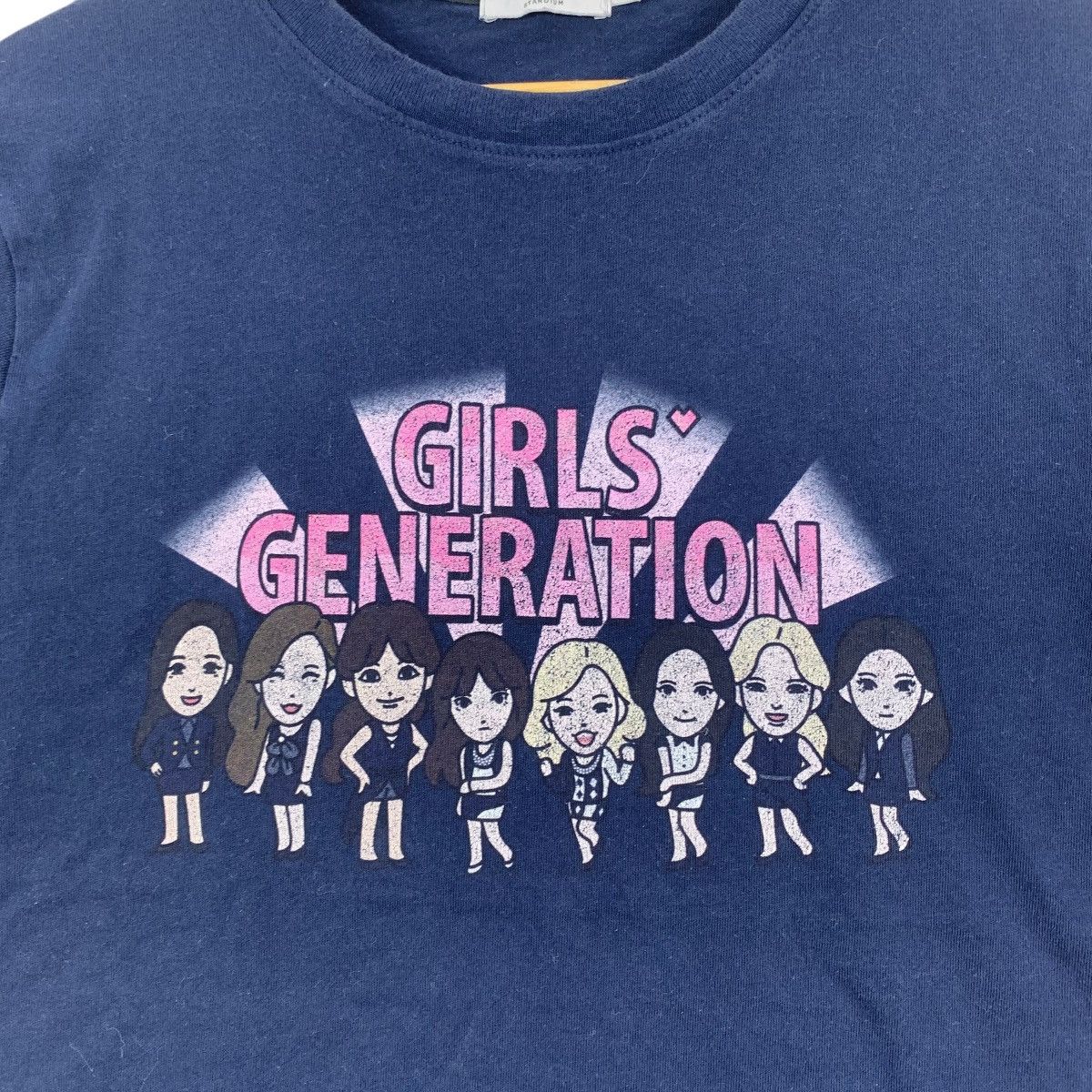 Vintage GIRLS GENERATION KPOP Girls Group Korea Usa Sm Ent Tshirt Size US M / EU 48-50 / 2 - 3 Thumbnail