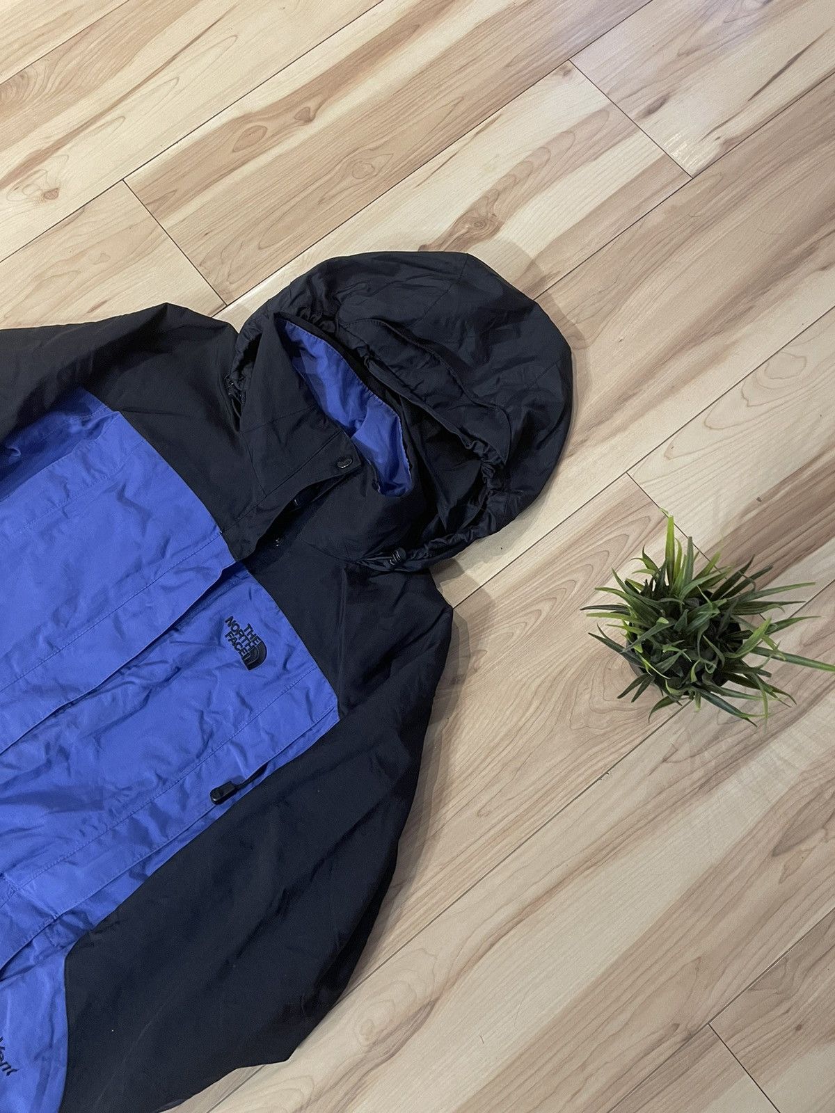 The North Face × Vintage Vintage 90 s Jacket The North Face Hyvent Outdoor Ski Size M / US 6-8 / IT 42-44 - 2 Thumbnail