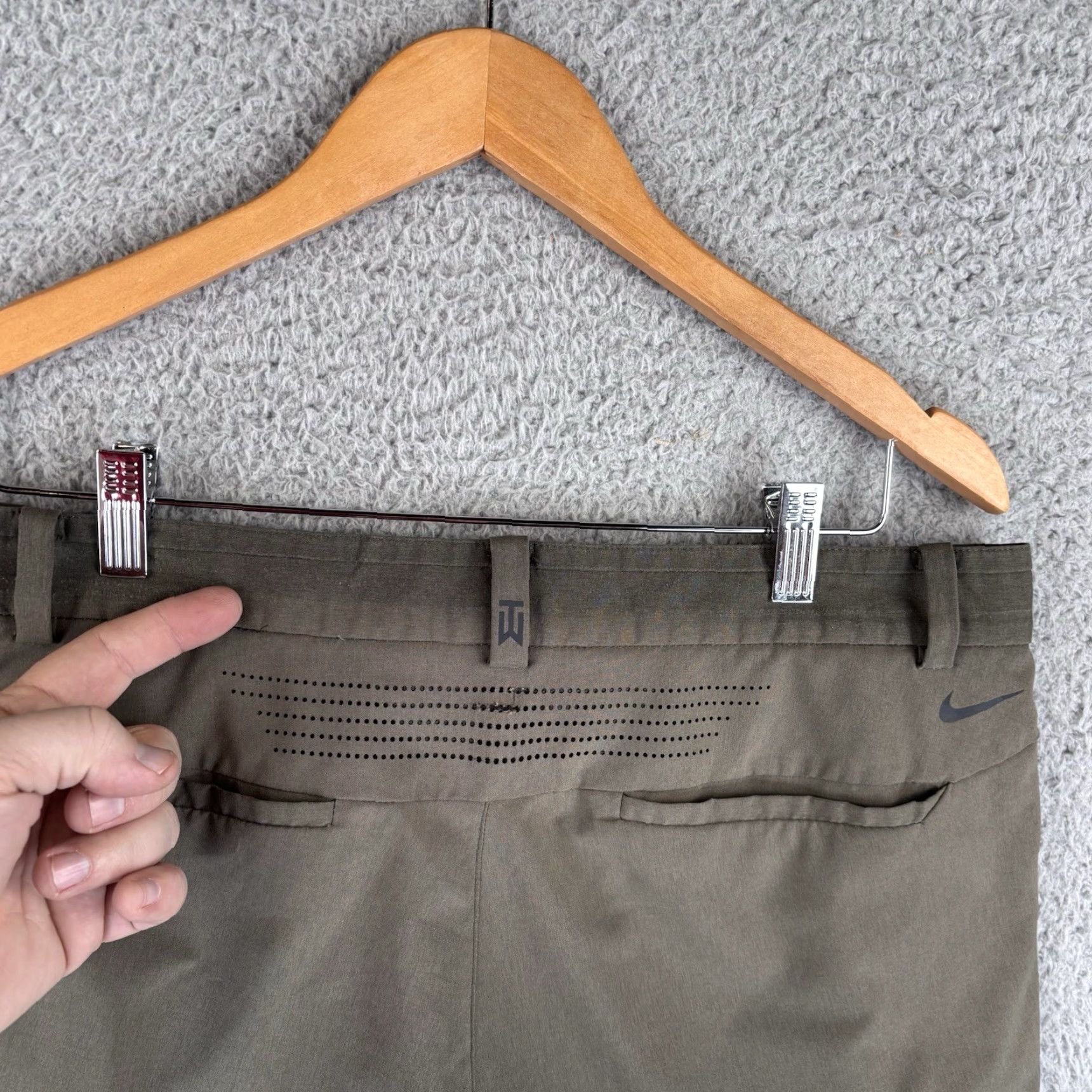 Nike Nike Tiger Woods Collection Pants Mens 34x32 Olive Golf Performance Vented Read Size US 34 / EU 50 - 6 Thumbnail