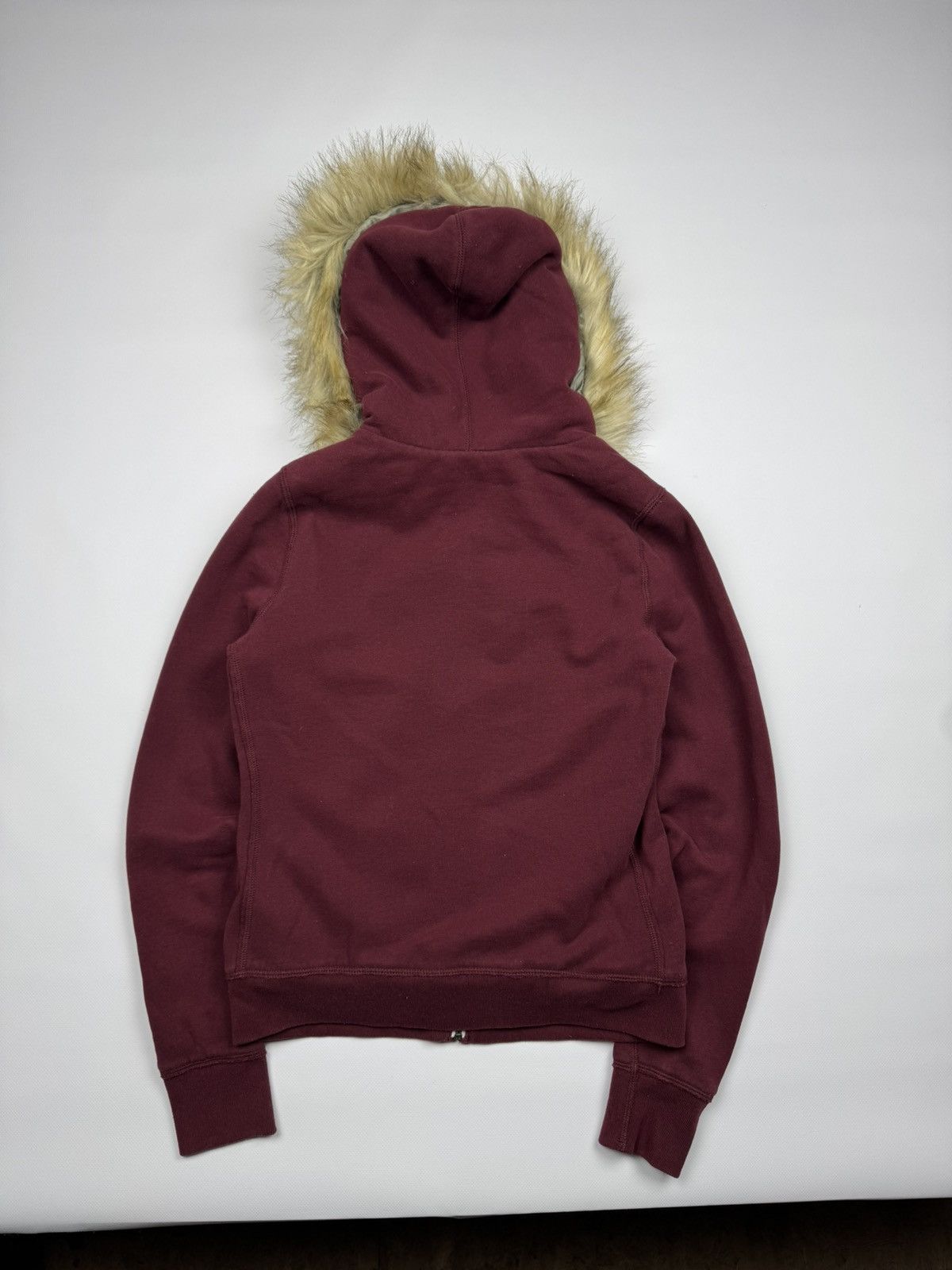 Abercrombie & Fitch Vintage Abercrombie Fitch Faux Fur Y2k Woman's Hoodie Size L / US 10 / IT 46 - 7 Thumbnail