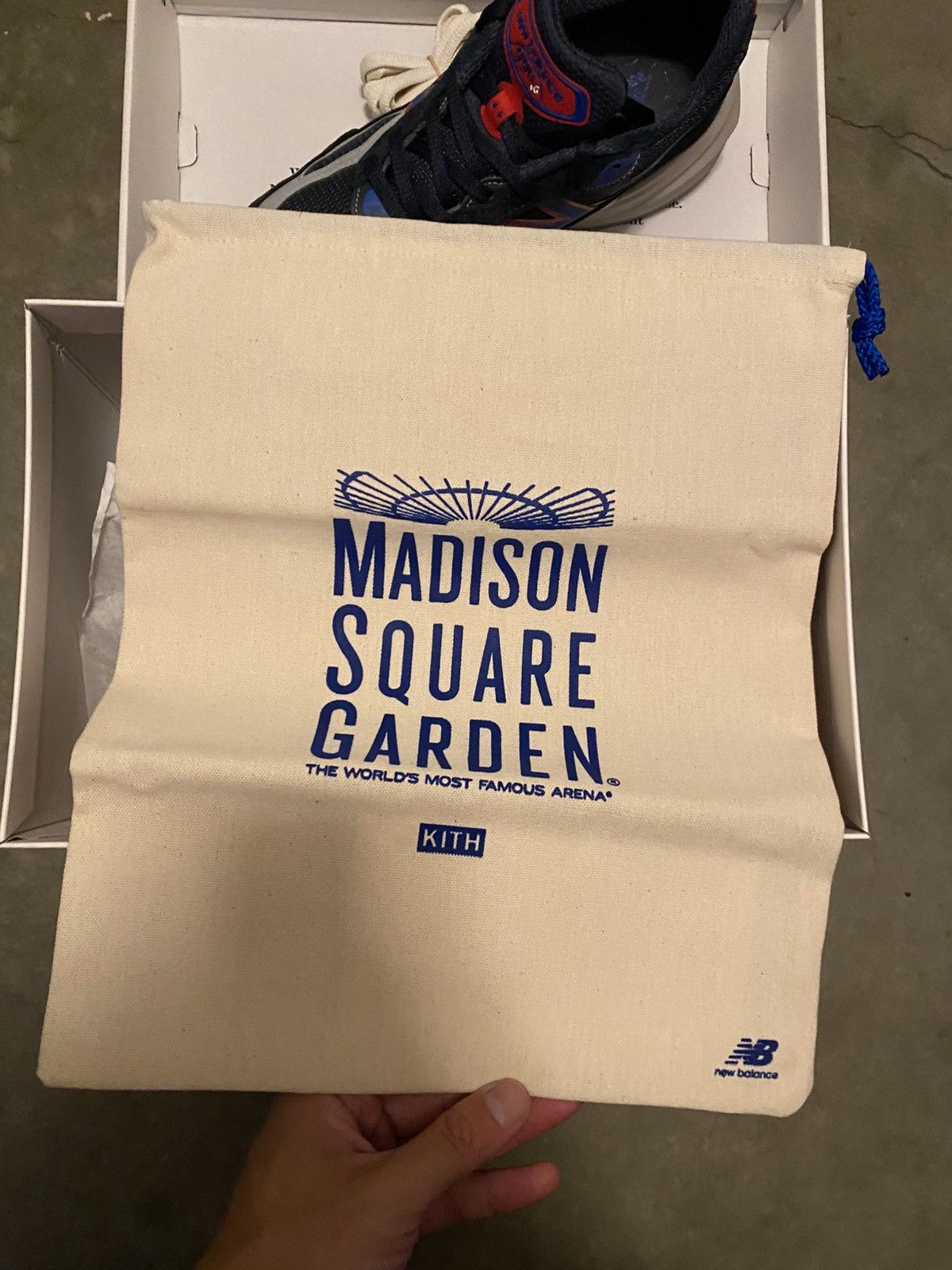 Dover Street Market × New Balance × Ronnie Fieg Ronnie Fieg New Balance 990v6 Madison Square Garden Knicks Size US 8 / EU 41 - 8 Thumbnail
