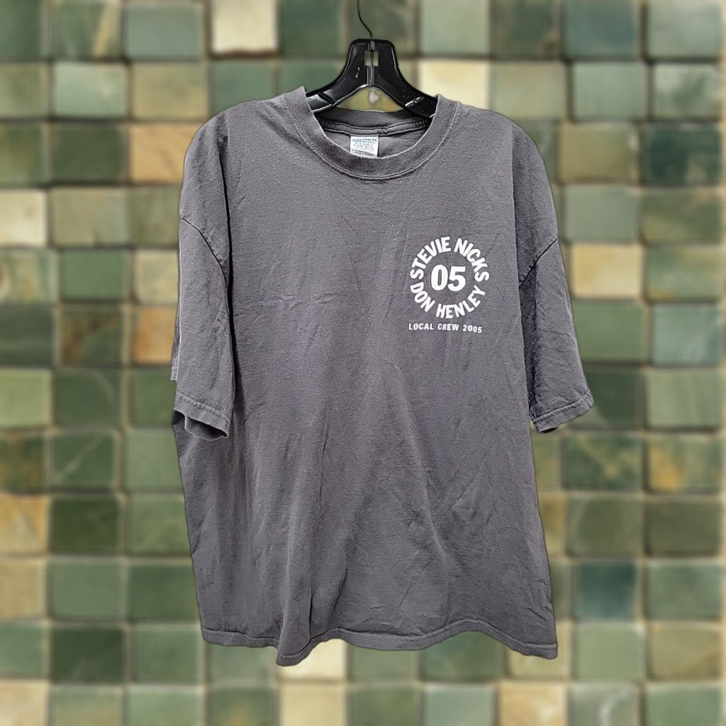 Gildan VINTAGE Gildan T-Shirt Mens XL Gray Cotton Crew Neck Short Sleeve 24 5 Chest 29 Length 05 Local Crew Men Size US XL / EU 56 / 4 - 1 Thumbnail