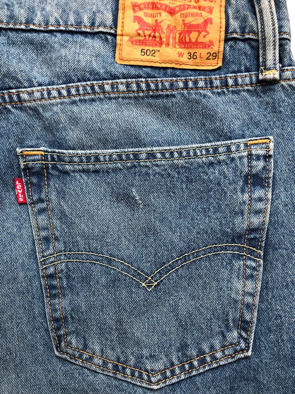 Levi's Vintage Levi's 502 Distressed Ripped Denim Jeans Size US 37 - 12 Thumbnail
