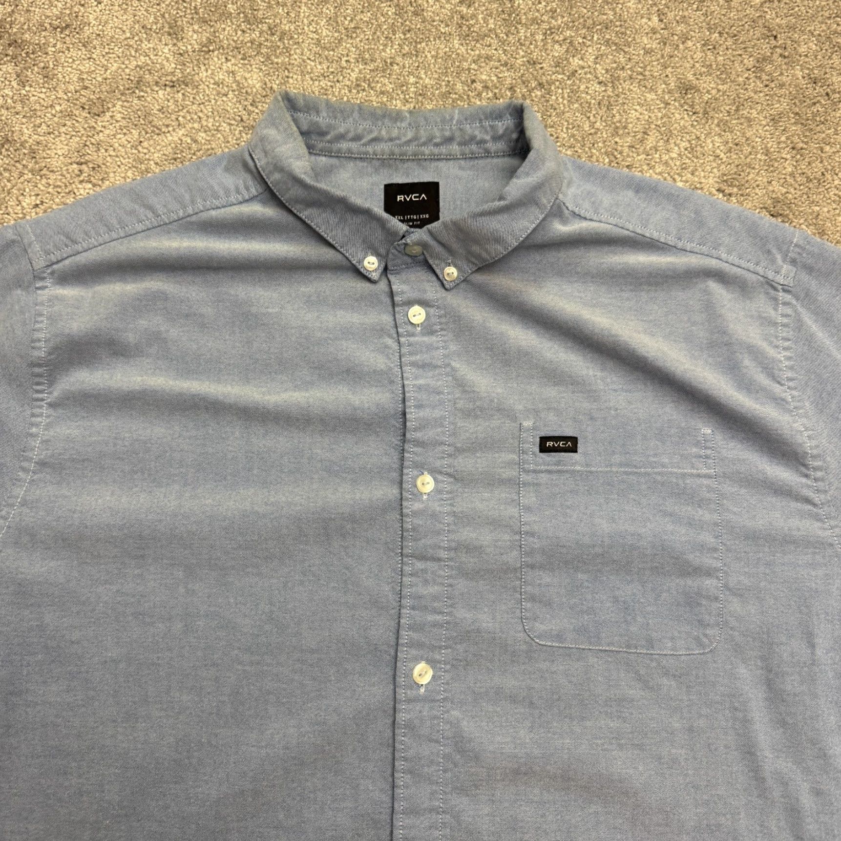 RVCA RVCA Slim Fit Button-Down Shirt Mens 2XL Blue Short Sleeve Chambray Classic Preppy Casual Shirt Size US XXL / EU 58 / 5 - 3 Thumbnail