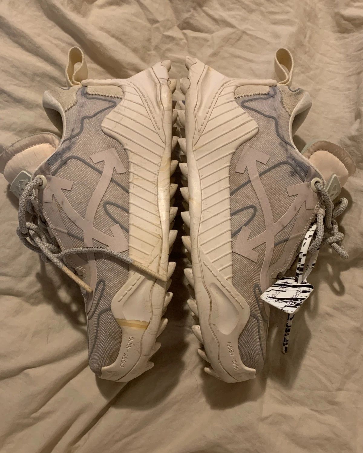 Off-White Off-White ODSY-1000 Beige Sneakers Size US 9.5 / EU 42-43 - 2 Thumbnail