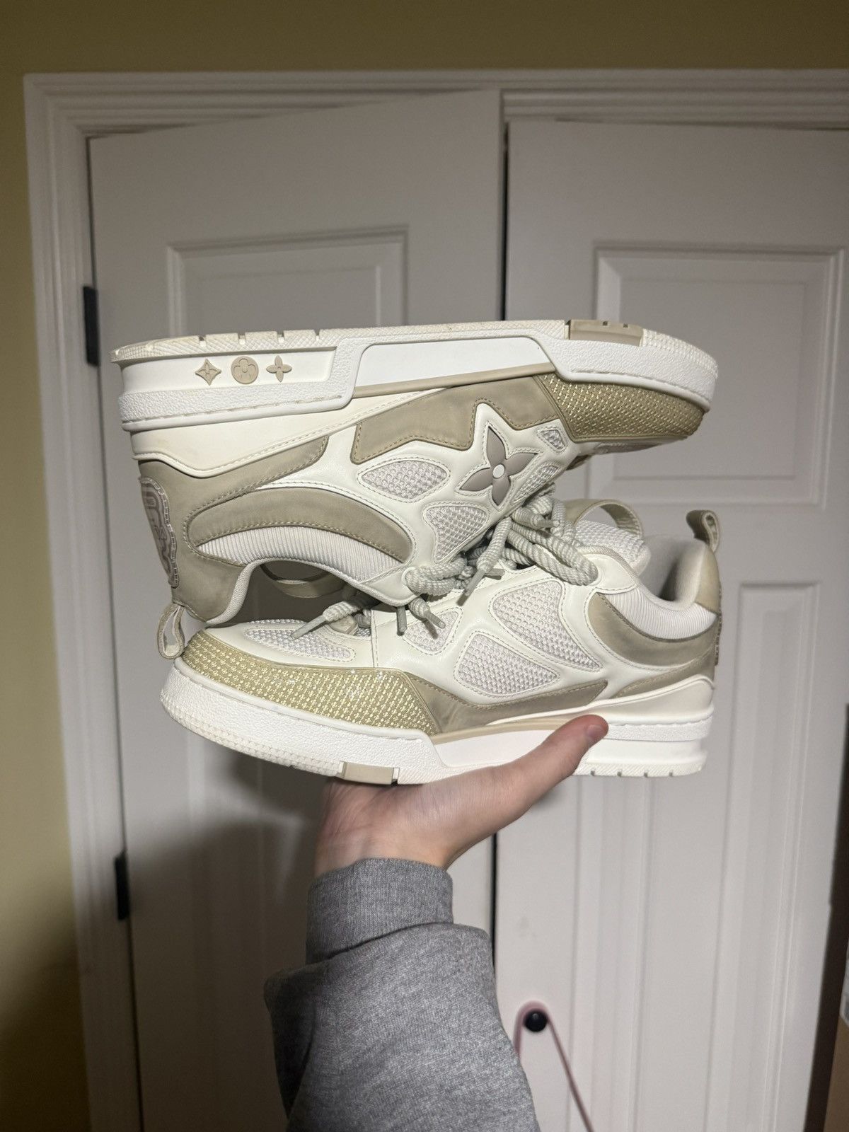 Louis Vuitton Louis Vuitton Cream Skate Trainer Sneaker Size US 11 / EU 44 - 4 Thumbnail
