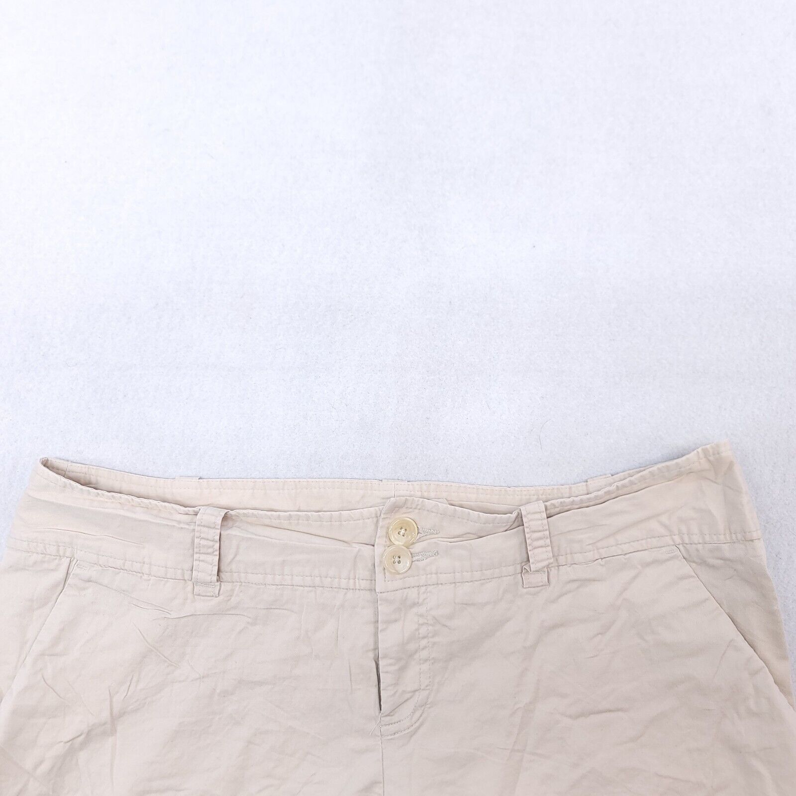 Mossimo Mossimo Button Zip Casual Chino Shorts Womens Size 14 Beige Size 36" / US 14 / IT 50 - 2 Thumbnail