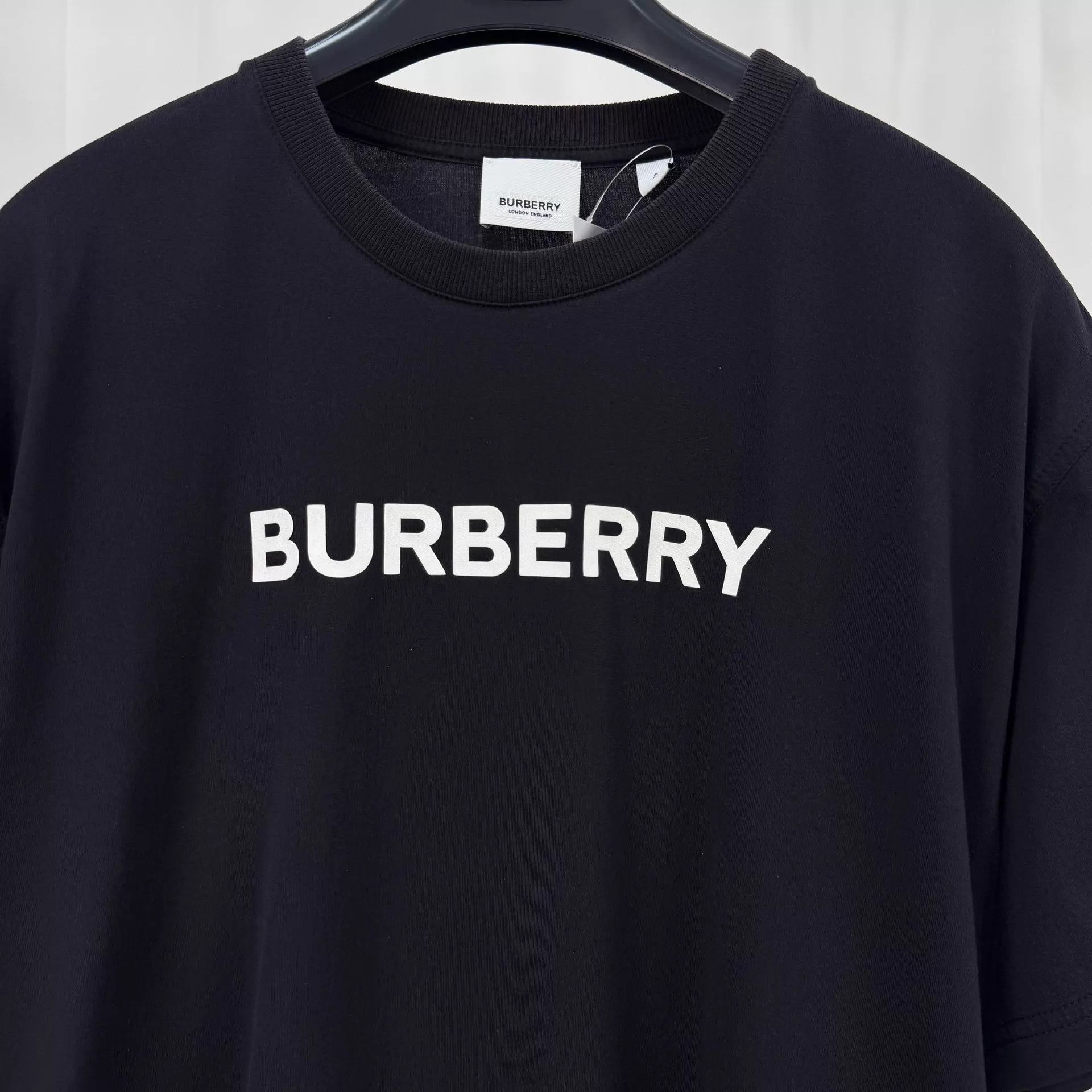 Burberry Burberry Logo Print Short Sleeve Size S 99 New KL10976 4700 Size US S / EU 44-46 / 1 - 3 Thumbnail