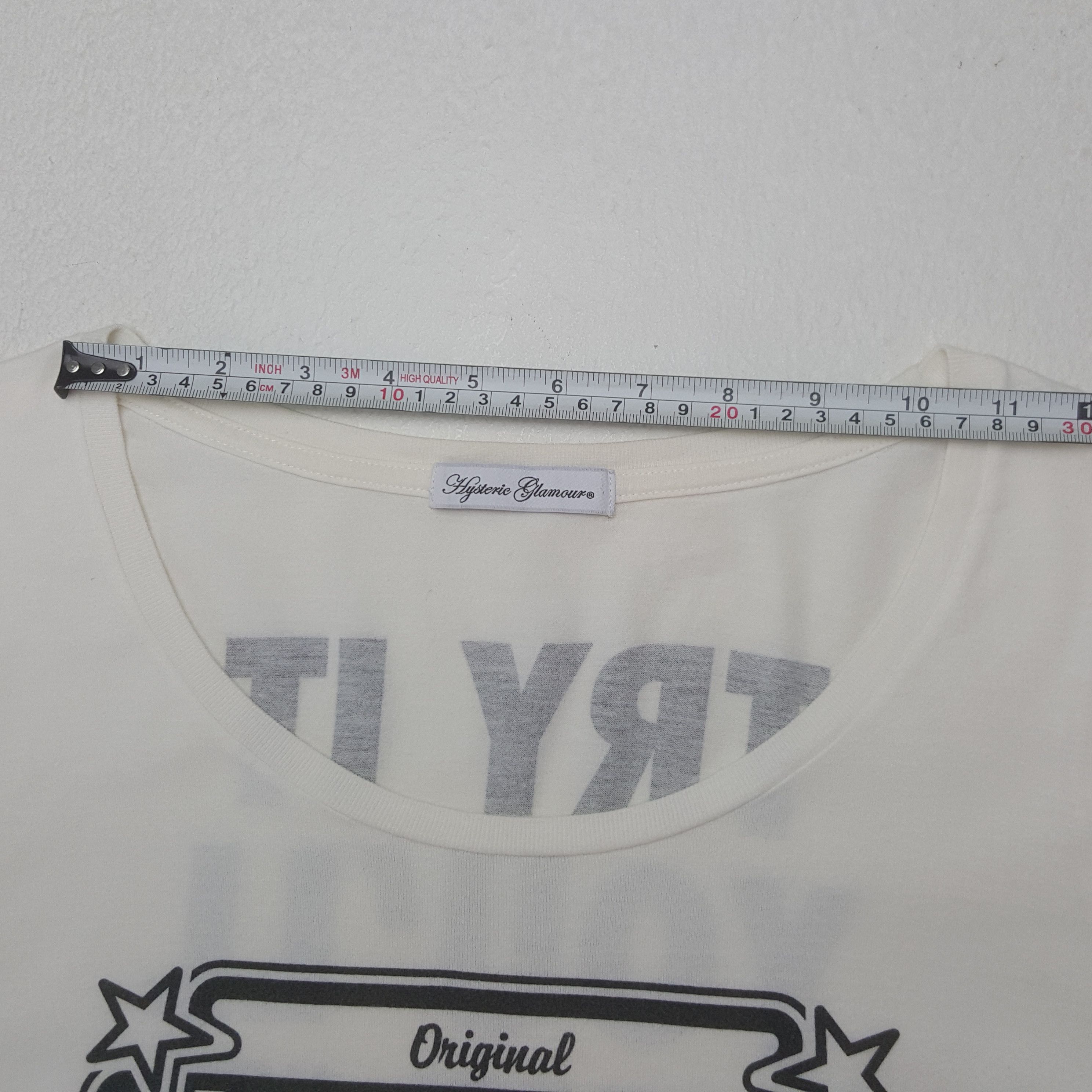 Hysteric Glamour Vintage Hysteric Glamour Japanese Brand Scoop Neck Tshirt Size US S / EU 44-46 / 1 - 8 Thumbnail