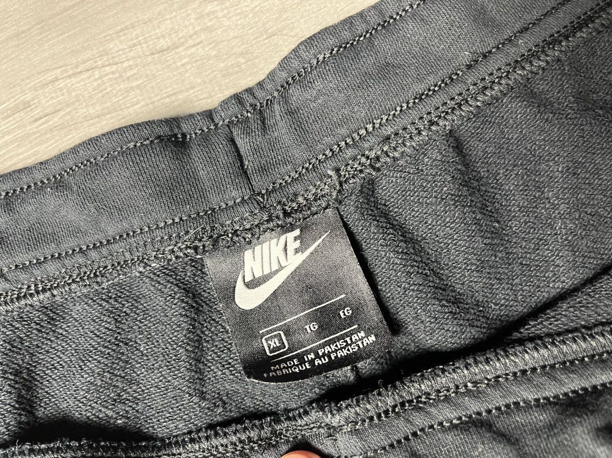 Nike Nike sweatpants sportswear size XLarge Size US 36 / EU 52 - 4 Thumbnail