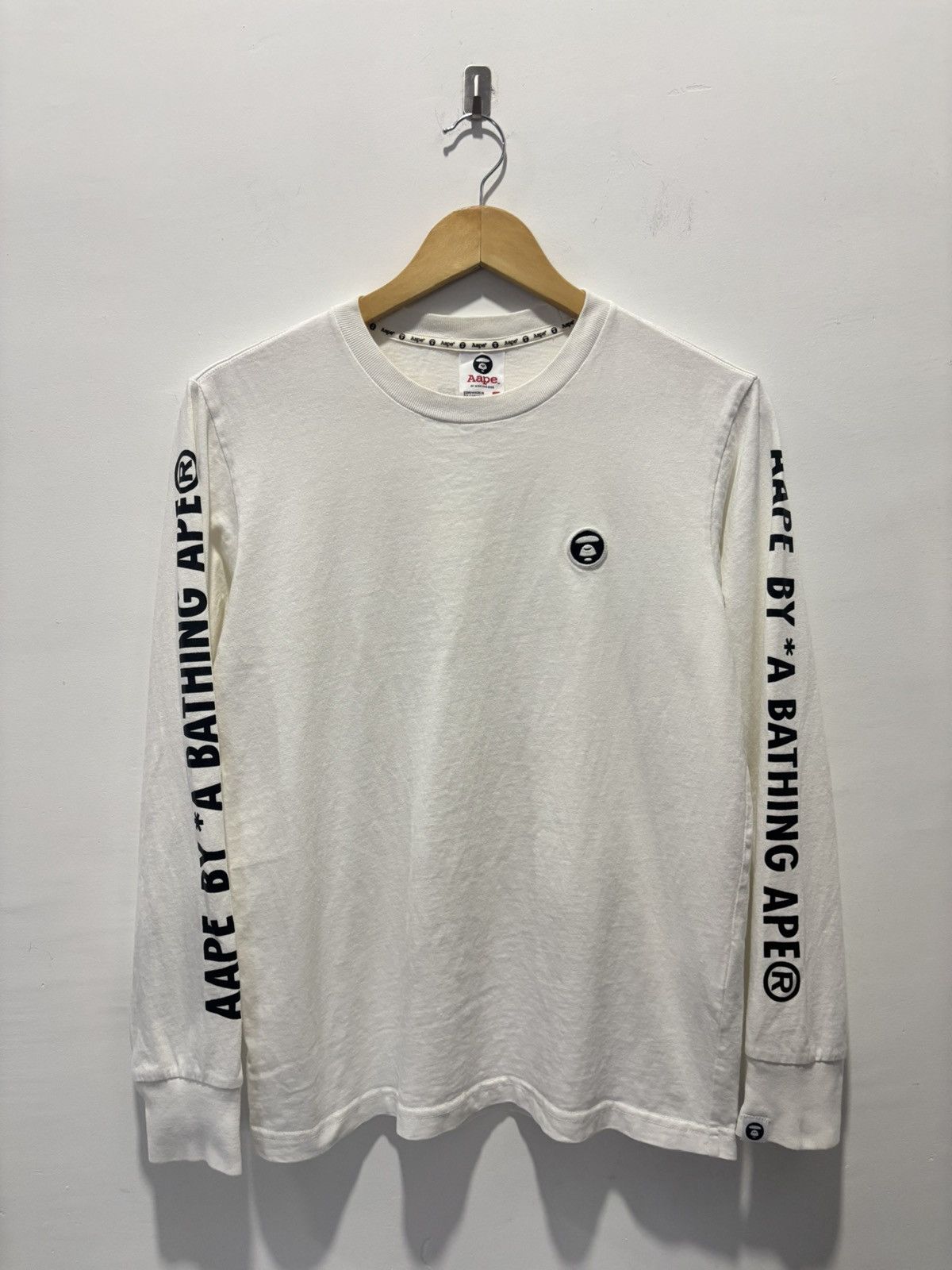 Aape × Bape Aape by A Bathing Ape Longsleeve Tshirt Size US S / EU 44-46 / 1 - 1 Thumbnail
