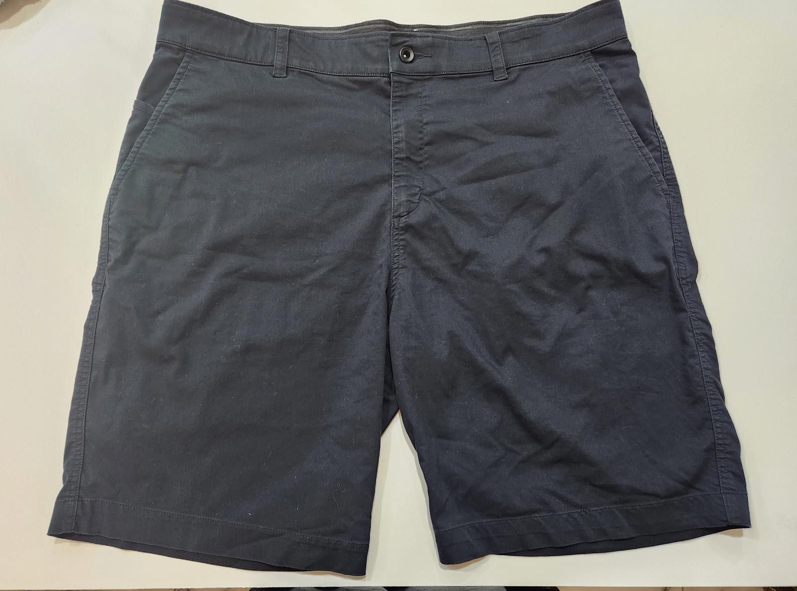 Nike Nike Dri-Fit UV UPF40+ Chino Golf Shorts Men 38 Black Size US 32 / EU 48 - 4 Thumbnail