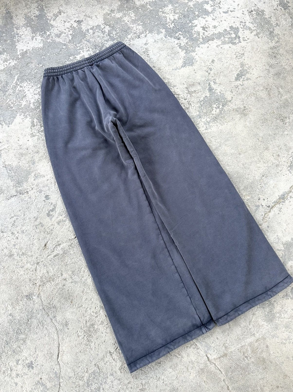 Balenciaga × Gap × Kanye West Yeezy Gap Wide Leg Double Layer Sweatpants Size US 34 / EU 50 - 5 Thumbnail