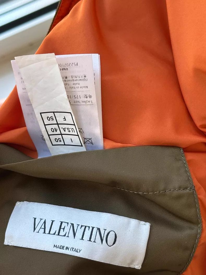 Valentino Valentino bomber jacket padded jacket design off-the-shoul Size L / US 10 / IT 46 - 4 Thumbnail