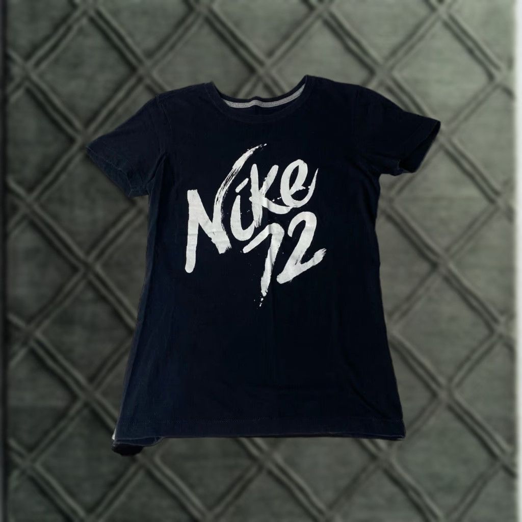 Nike VINTAGE Nike Shirt Womens Medium M Black 1972 T Shirt Short Sleeve Crew Neck Activewear Basketball Sports Slim Fit Size M / US 6-8 / IT 42-44 - 1 Thumbnail