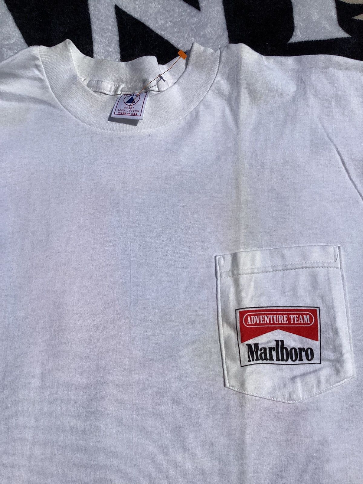 Marlboro Vintage 90s Marlboro adventure team off-roading truck SS TEE Size US XL / EU 56 / 4 - 4 Thumbnail