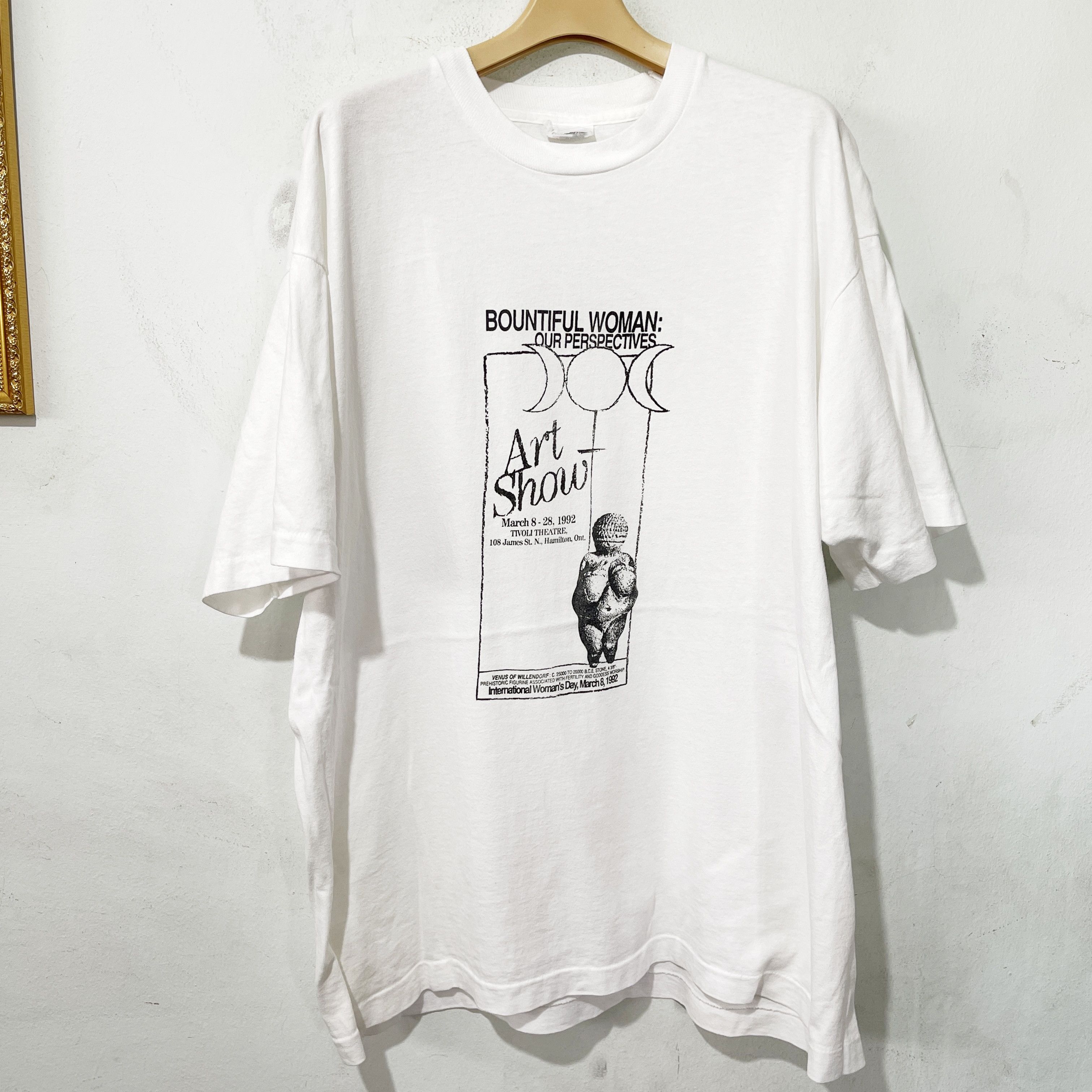 PICASSO 00S SEATED WOMAN T SHIRTピカソTシャツ 90s USA製 【Picasso