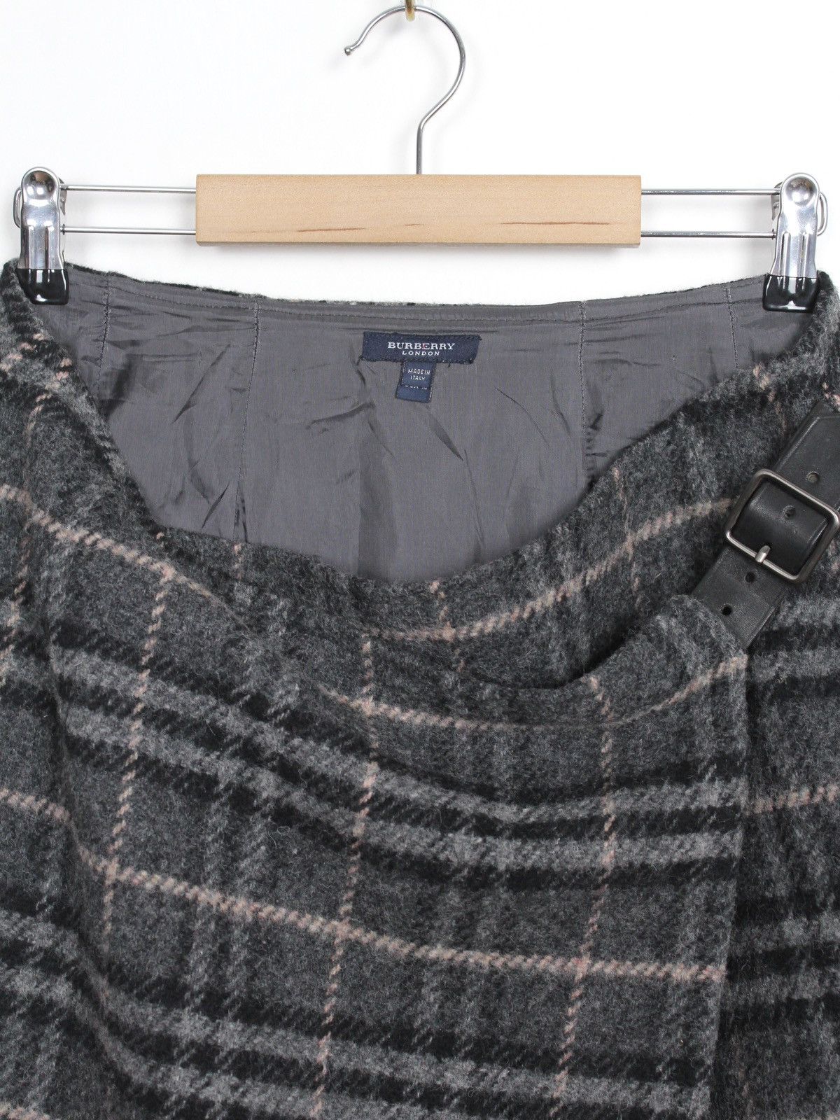 Burberry × Vintage Burberry Vintage Wool Grey Midi Skirt Size 30" / US 8 / IT 44 - 4 Thumbnail