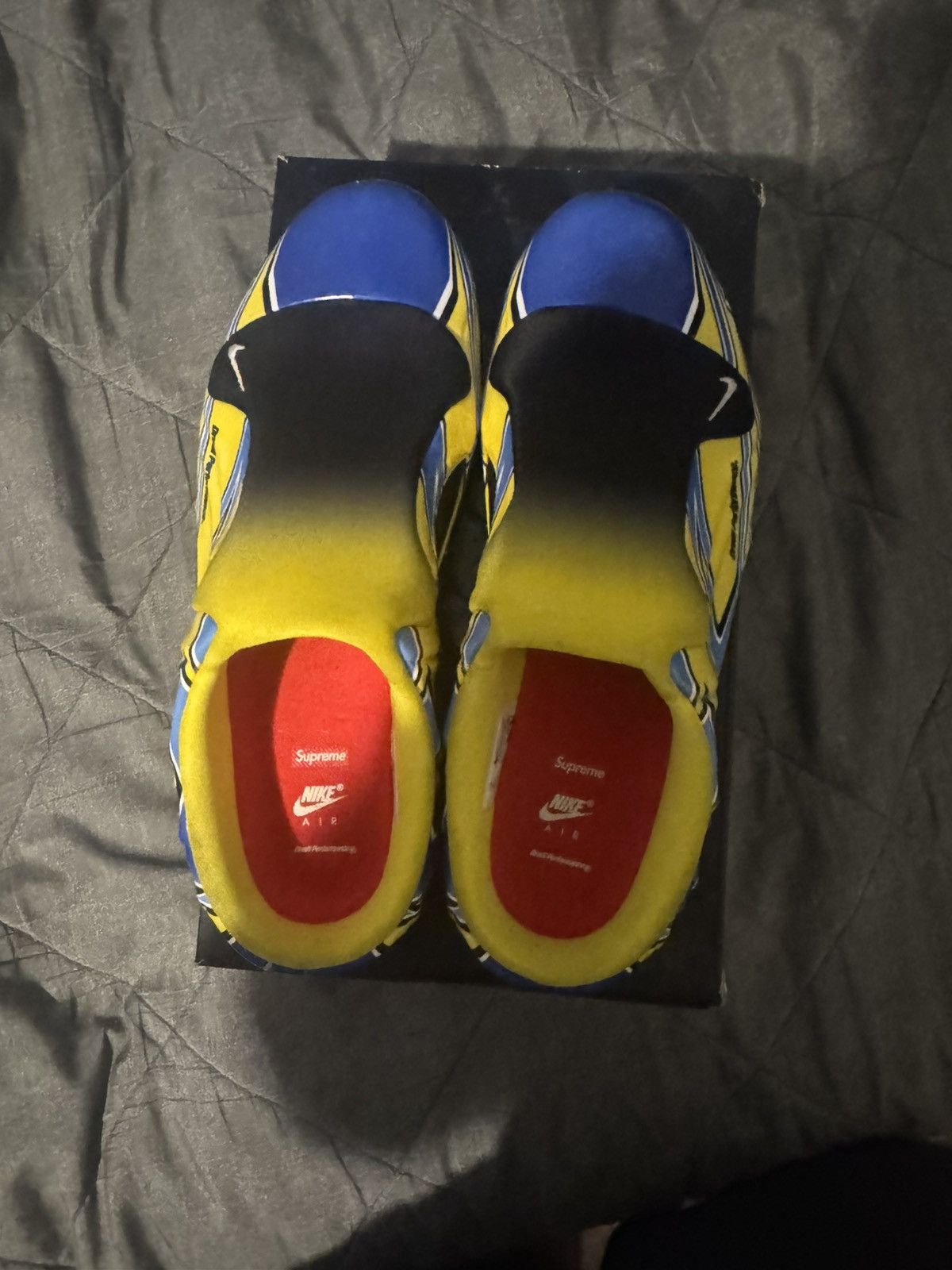 Nike × Supreme Nike x Supreme Clogposite “Opti Yellow Blue” Size US 9 / EU 42 - 3 Thumbnail