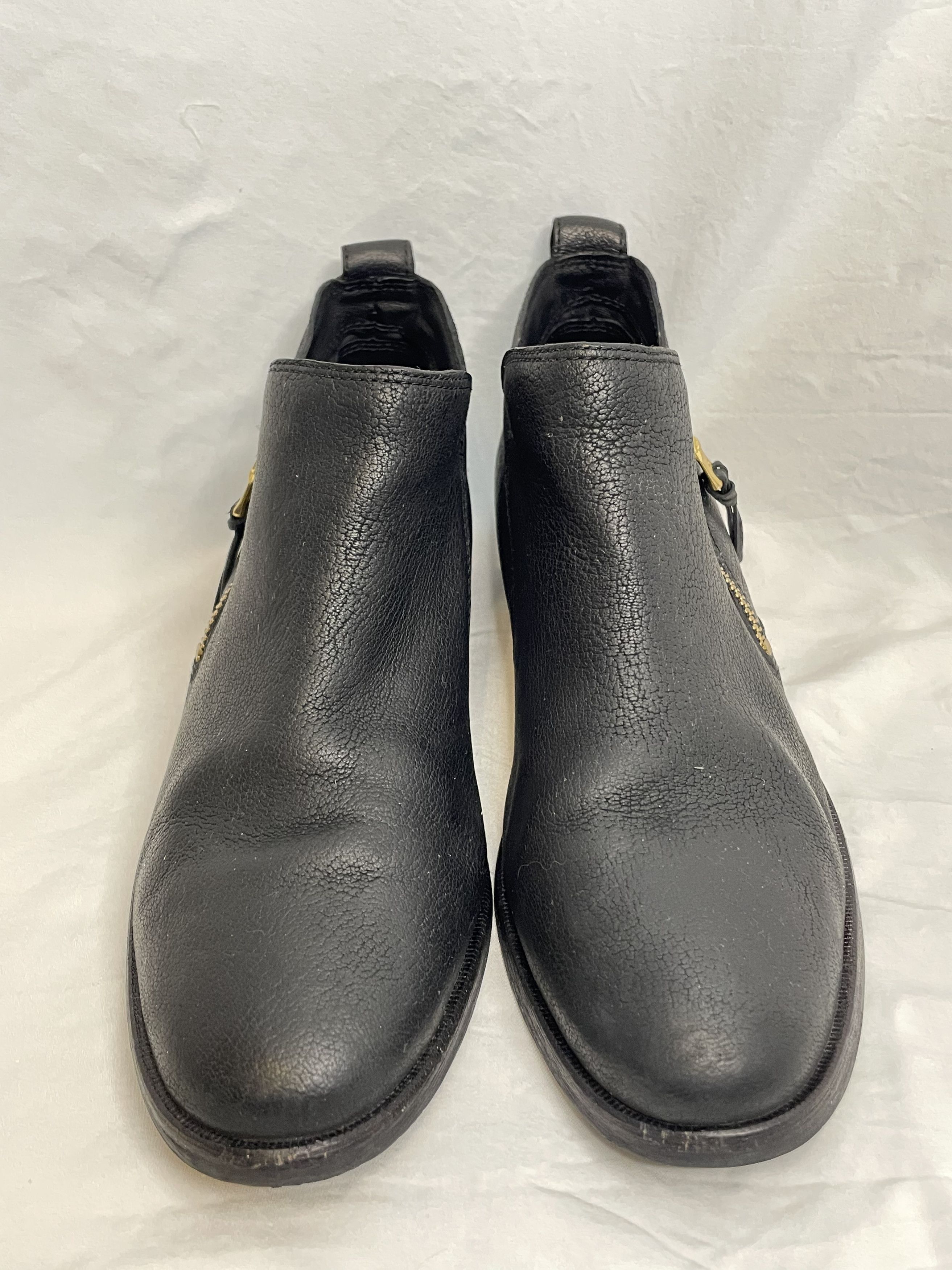 Ugg Ugg Ankle Boot Glee Side Zip Classic Staple Piece Black Size US 8 / IT 38 - 1 Thumbnail