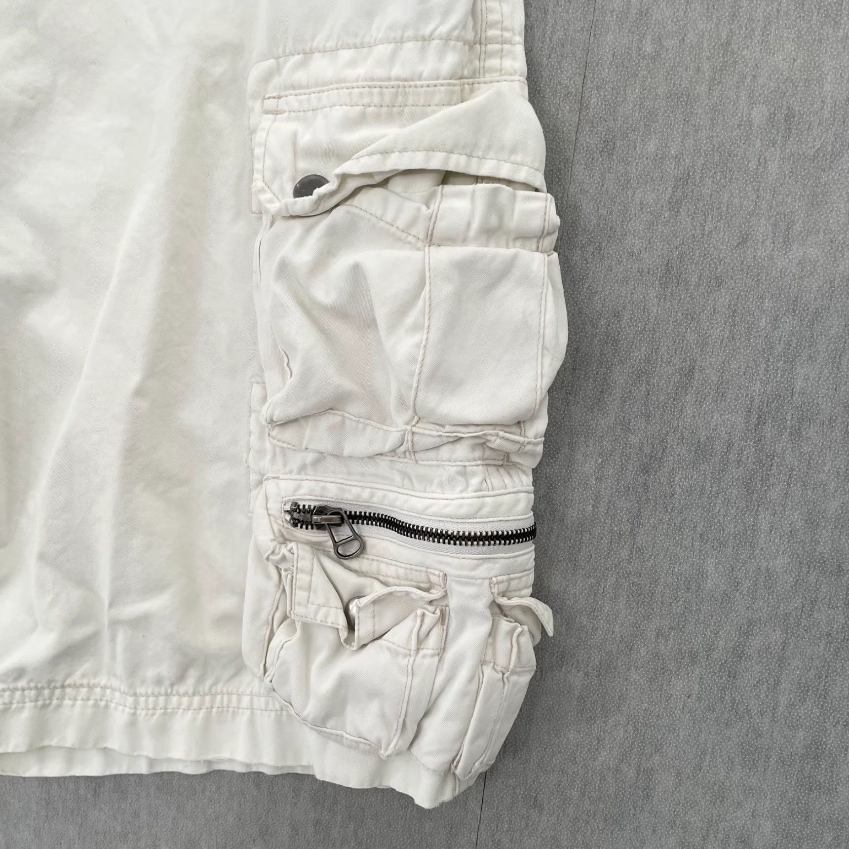 Polo Ralph Lauren VINTAGE Polo Ralph Lauren Shorts Cargo Mens 33 White Cotton Zipper Pockets Size US S / EU 44-46 / 1 - 5 Thumbnail
