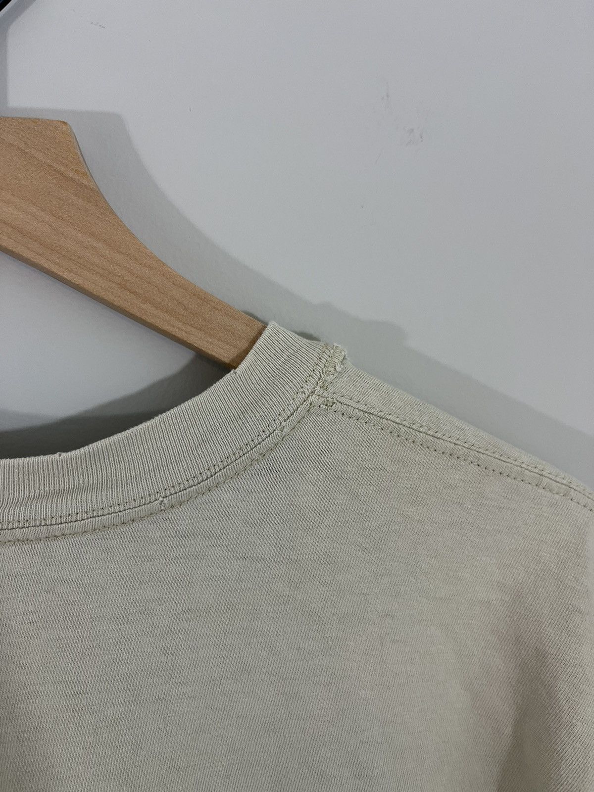 Champion Thrashed Blank Distressed Tee Size US L / EU 52-54 / 3 - 13 Thumbnail