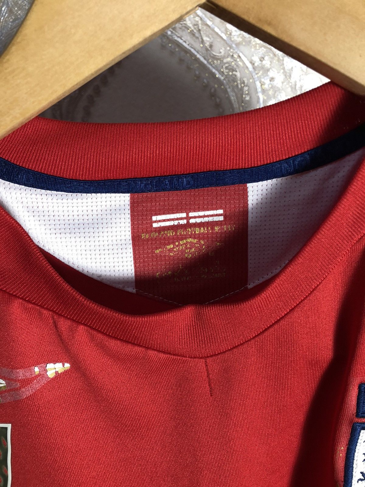 Vintage VERY RARE UMBRO ENGLAND LIVERPOOL SOCCER JERSEY RETRO 90s Size US L / EU 52-54 / 3 - 5 Thumbnail