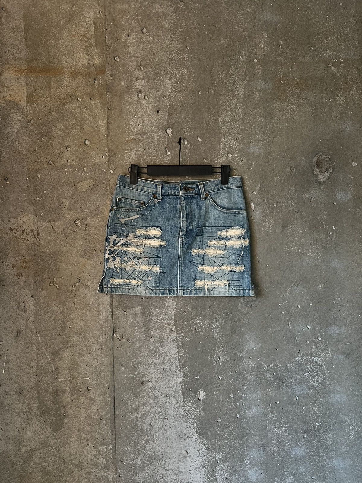 Hysteric Glamour Distress Skirt