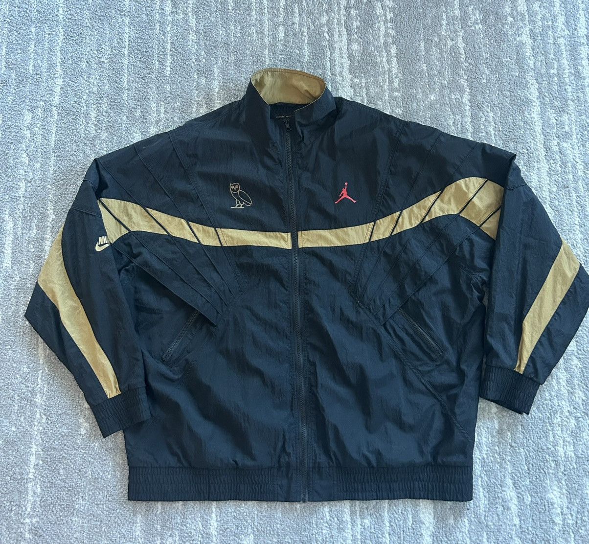 Jordan Brand × October's Very Own 2018 Air Jordan x OVO Flight Jacket Size US XL / EU 56 / 4 - 1 Thumbnail
