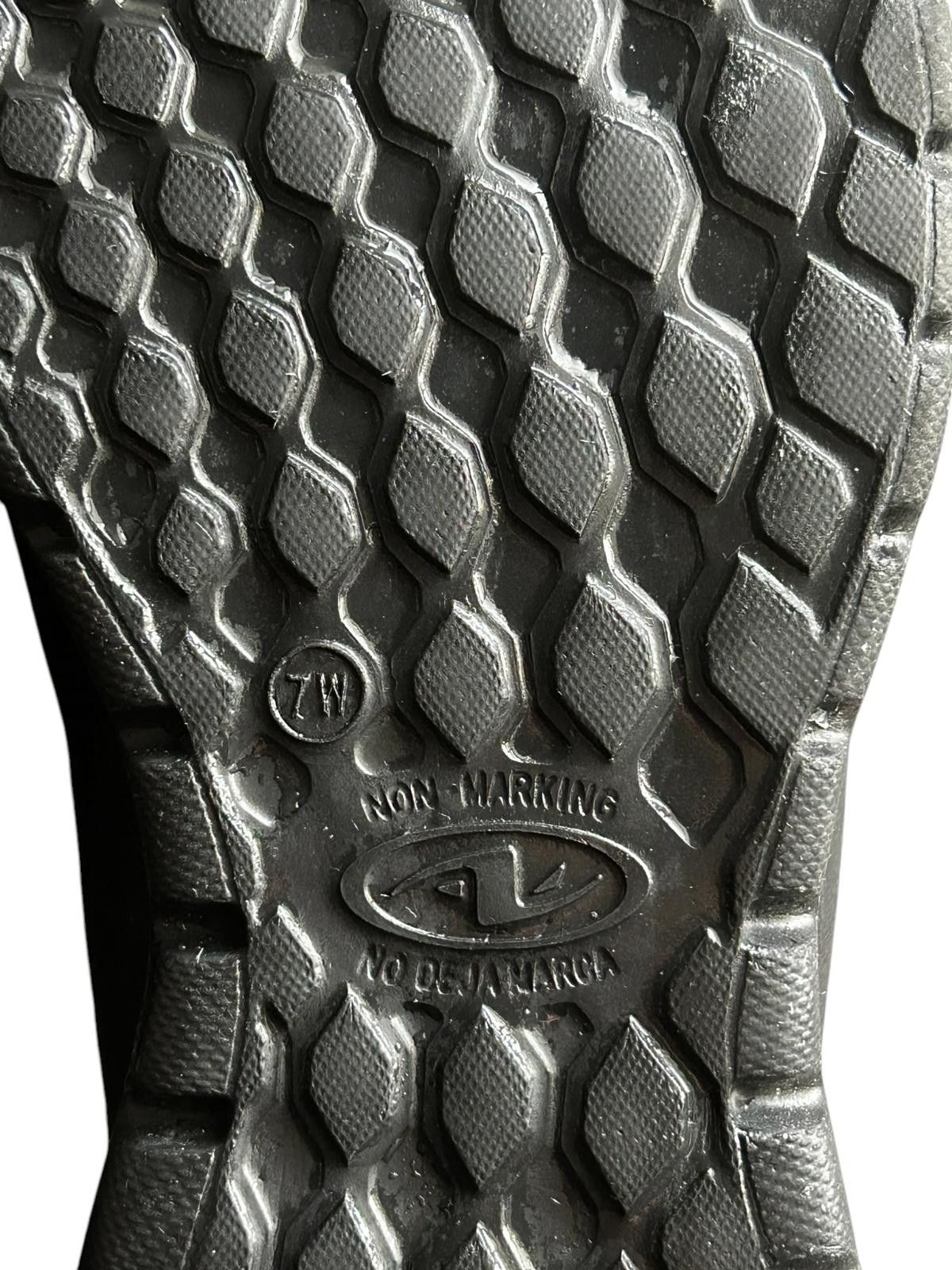 Unknown London Comfortable Wide Fit Slip-On Shoes - Size 7W Size US 7 / IT 37 - 8 Thumbnail