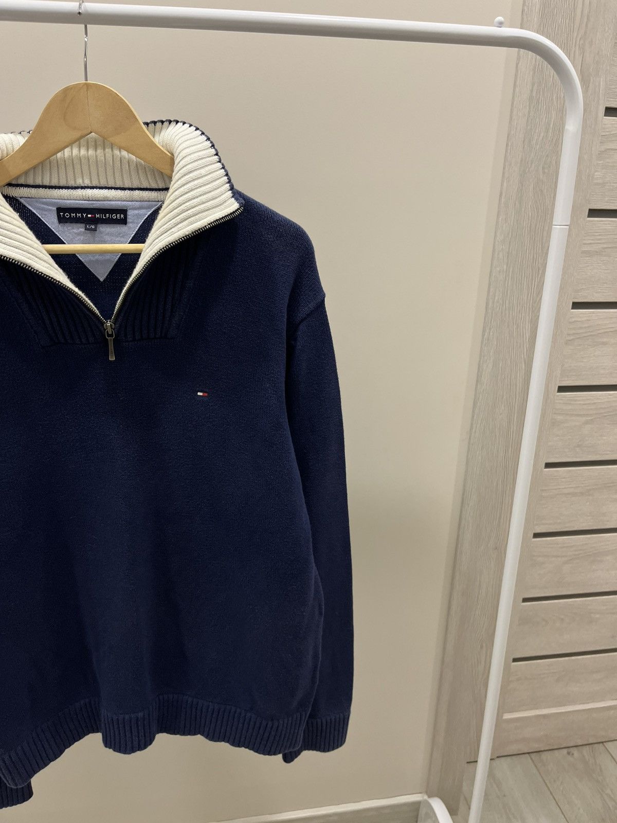 Tommy Hilfiger Tommy Hilfiger Old money style 1/3 Zip Cashmere Sweater Size US L / EU 52-54 / 3 - 3 Thumbnail