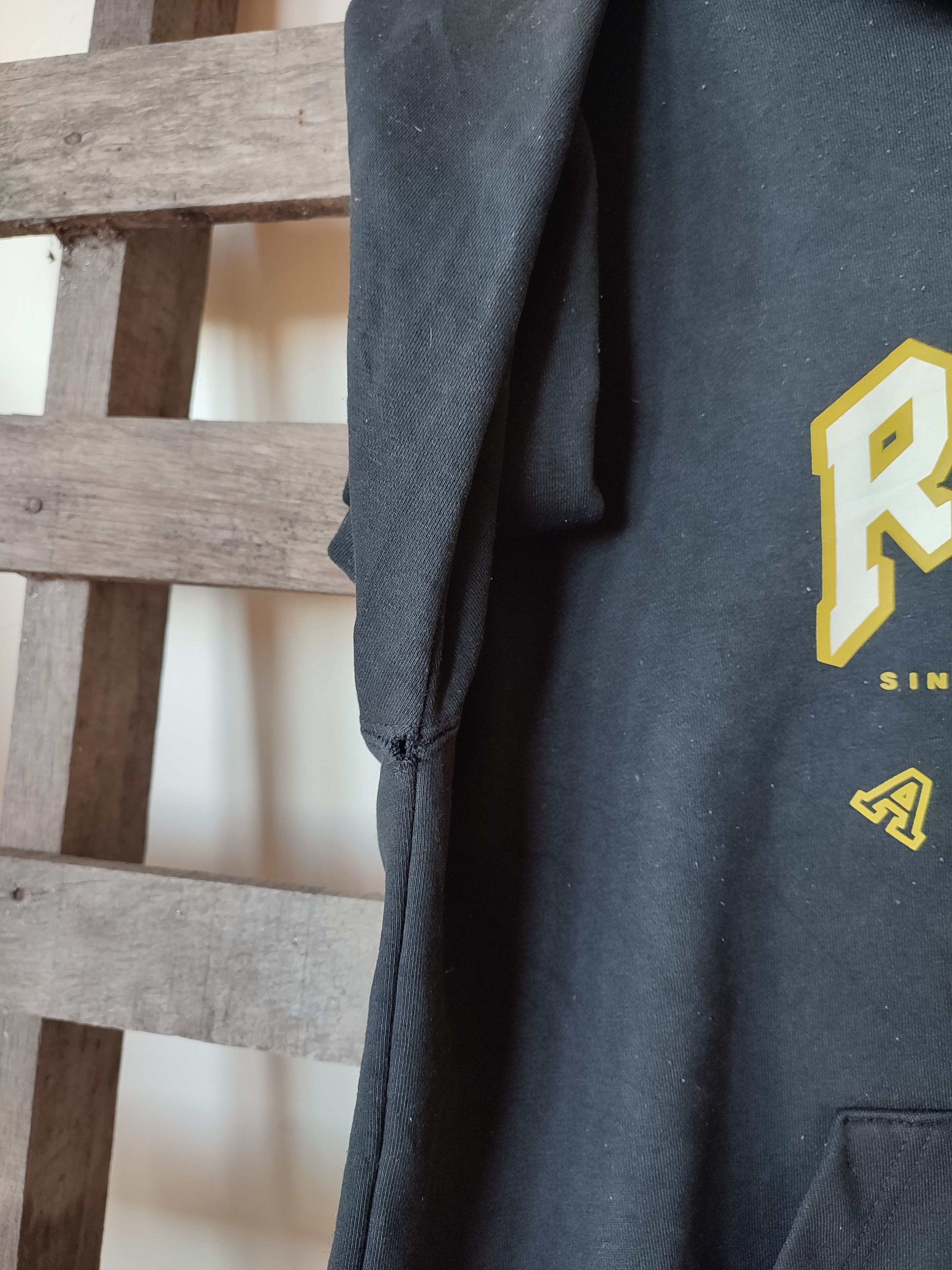 Roots VINTAGE ROOTS THE TRUE NATURE OF SPORTS HOODIES Size US L / EU 52-54 / 3 - 9 Thumbnail