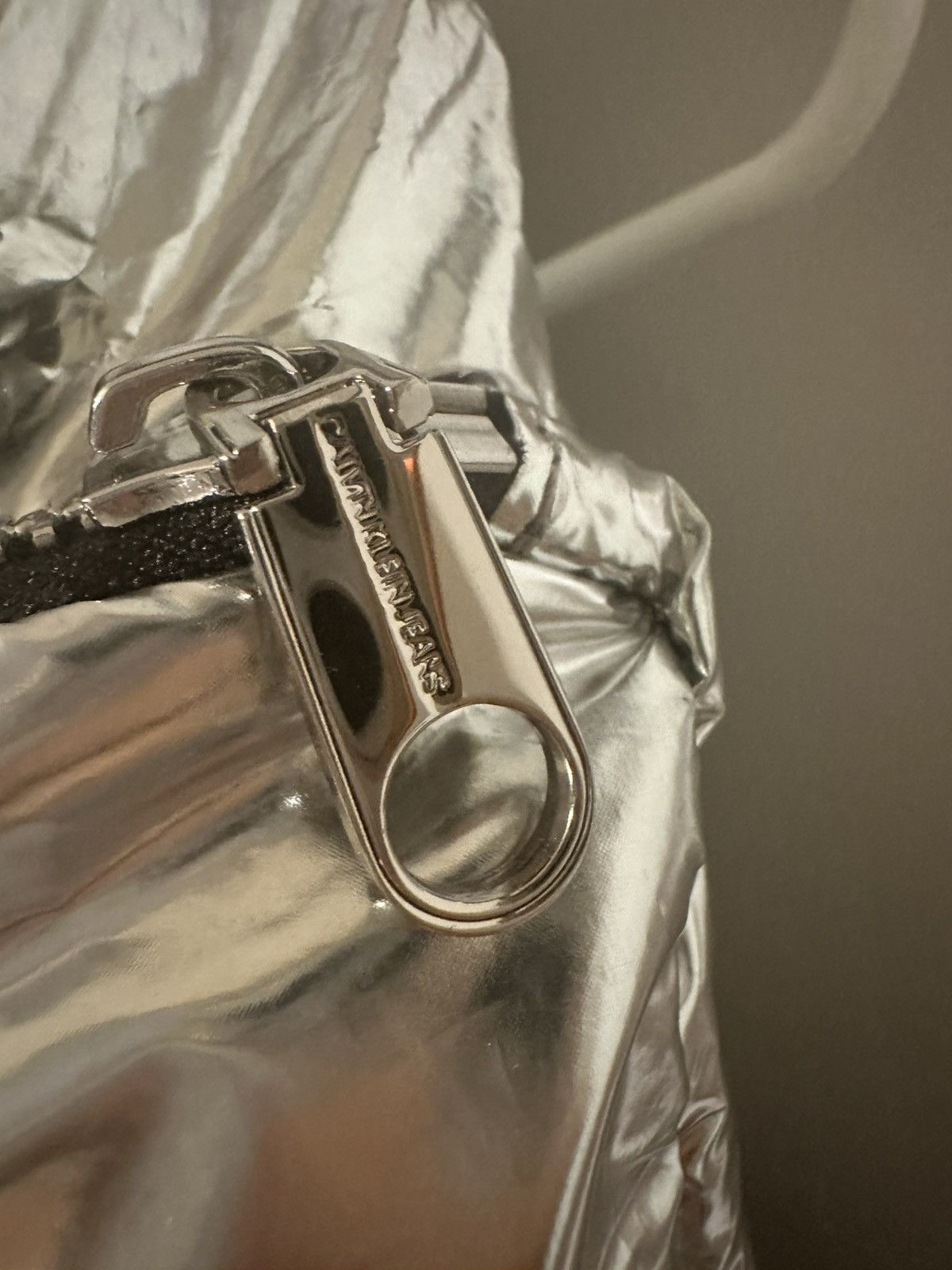 Calvin Klein Silver metallic backpack with detachable fannypack Size ONE SIZE - 4 Thumbnail