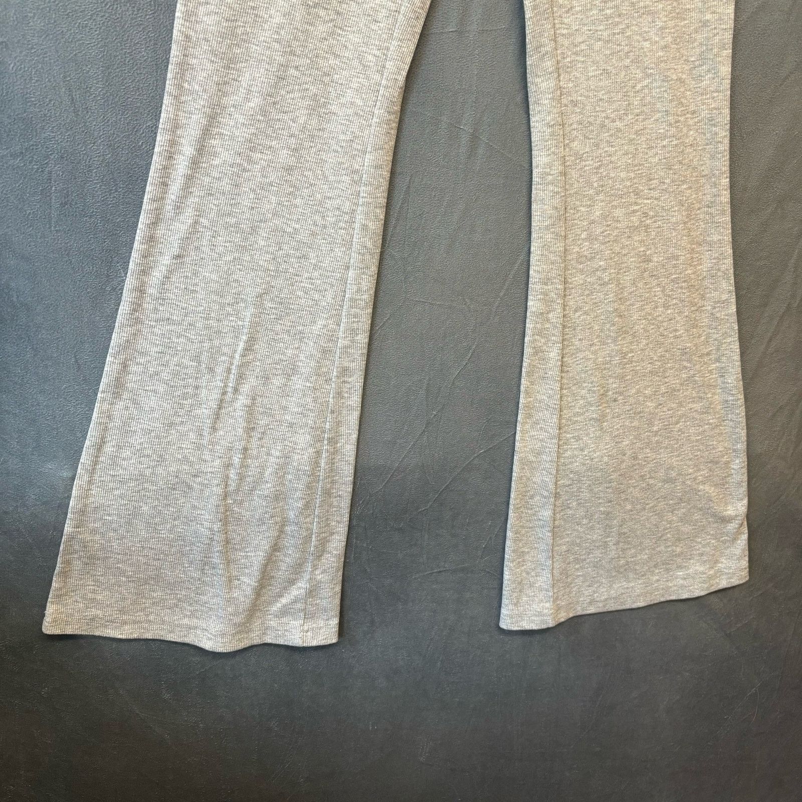 Shein Shein Pull On Bell Bottom Pant Women Large Ribbed Comfy 70s Size 28" / US 6 / IT 42 - 3 Thumbnail