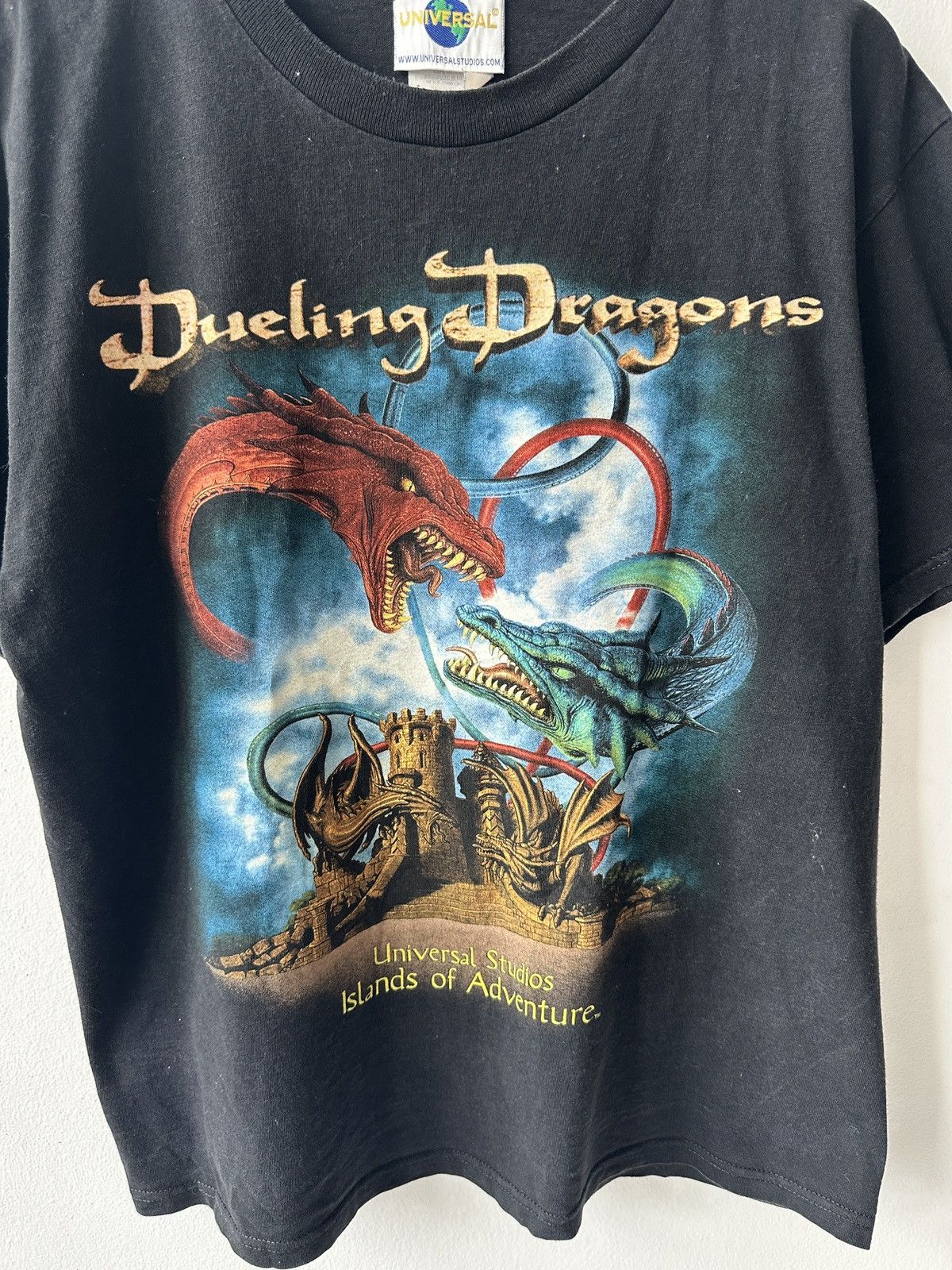 Universal Studios × Vintage Vintage Universal Studios Dueling Dragons Coaster Shirt Size US M / EU 48-50 / 2 - 3 Thumbnail