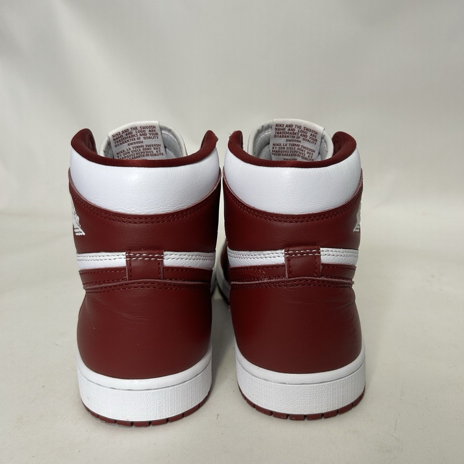 Jordan Brand Nike Air Jordan 1 Retro High OG “Artisanal Red” Size US 10.5 / EU 43-44 - 5 Thumbnail