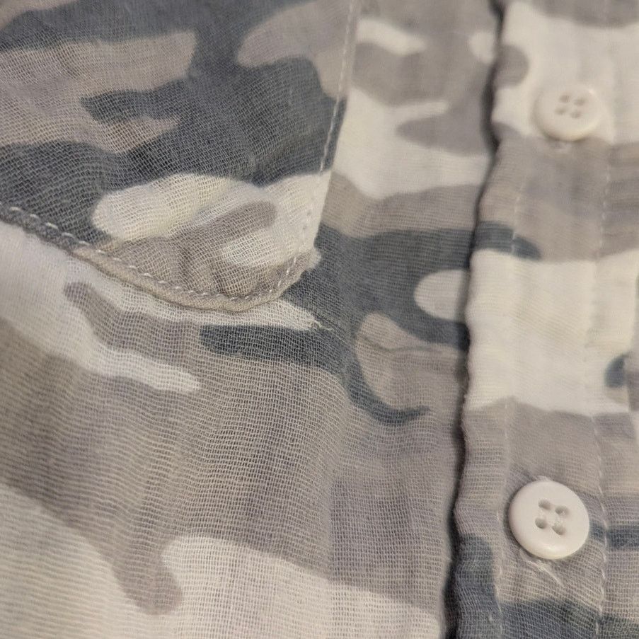 Sanctuary Sanctuary Lead Camo Tomboy Shirt Grey Roll Tab Sleeve Shirt Size L / US 10 / IT 46 - 7 Thumbnail