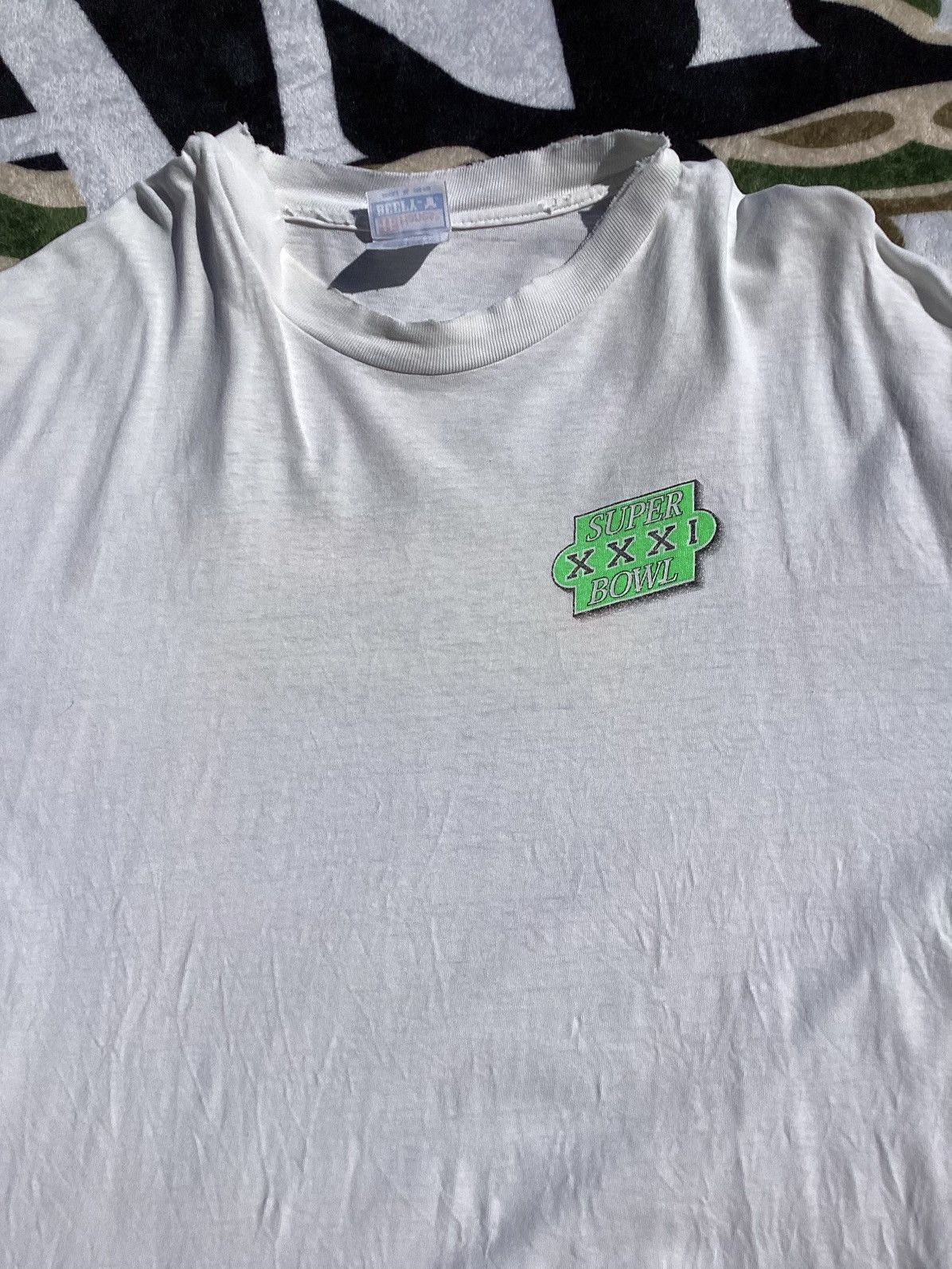 NFL Vintage 1997 Super Bowl XXXI Packers and Patriots NFL Tshirt Size US XL / EU 56 / 4 - 4 Thumbnail