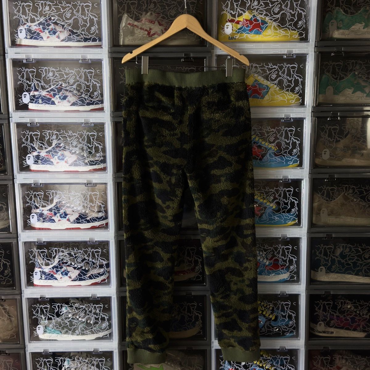 Bape Bape 1st Camo Boa Pants Green 2018 Size US 34 / EU 50 - 5 Thumbnail
