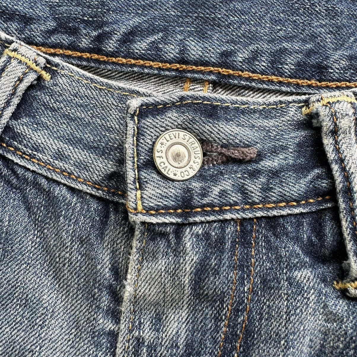Levi's Vintage Levi’s 505 Distressed Faded Denim Jean Pant W32 Size US 32 / EU 48 - 4 Thumbnail