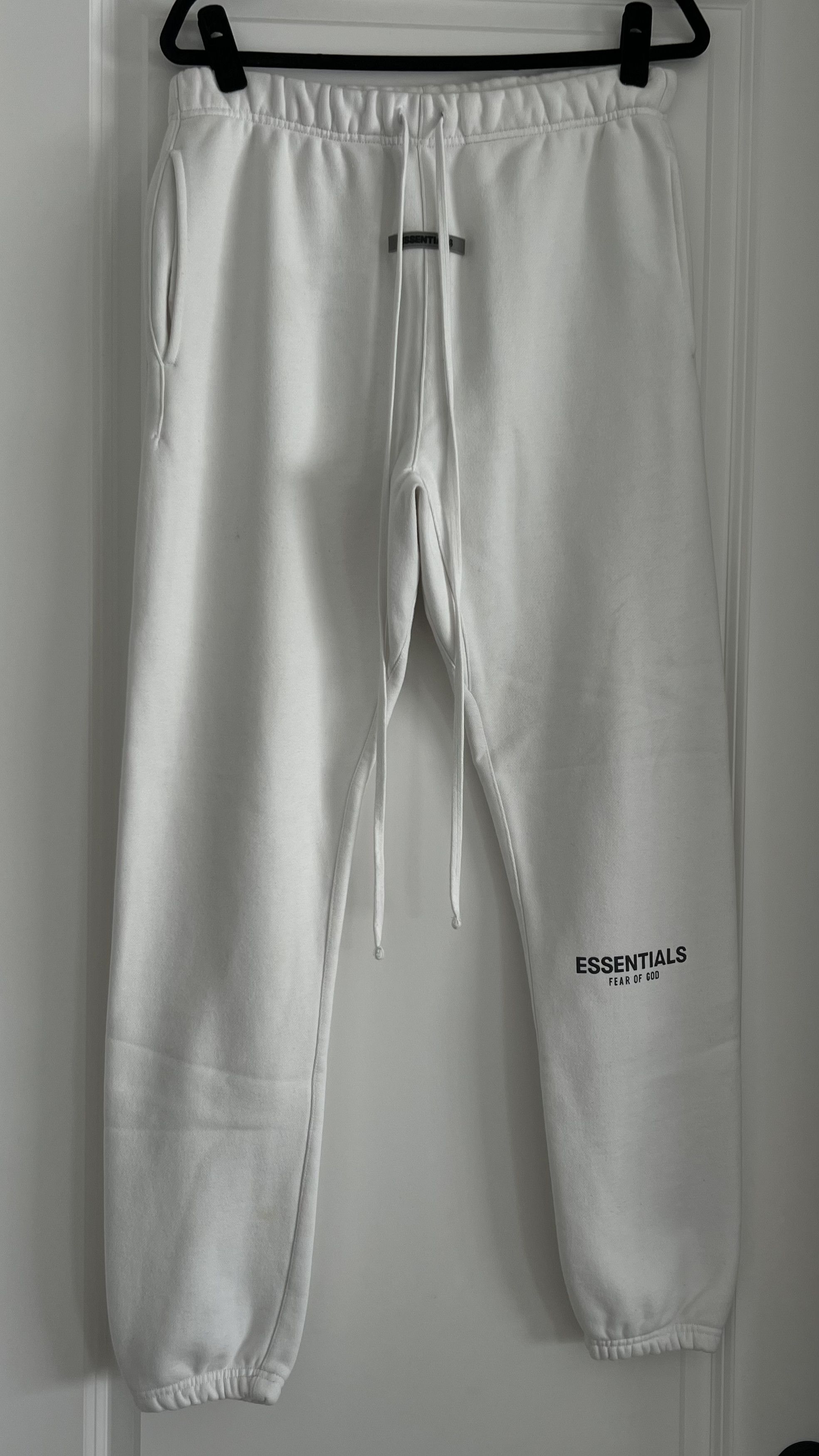 Essentials Fear of God Essentials Sweatpants (White) Size 29" - 1 Thumbnail