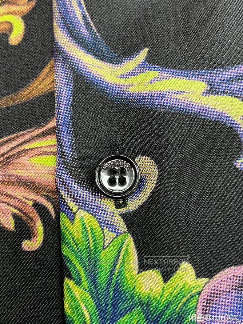 Versace Versace Baroque silk shirt Size US XXL / EU 58 / 5 - 4 Thumbnail