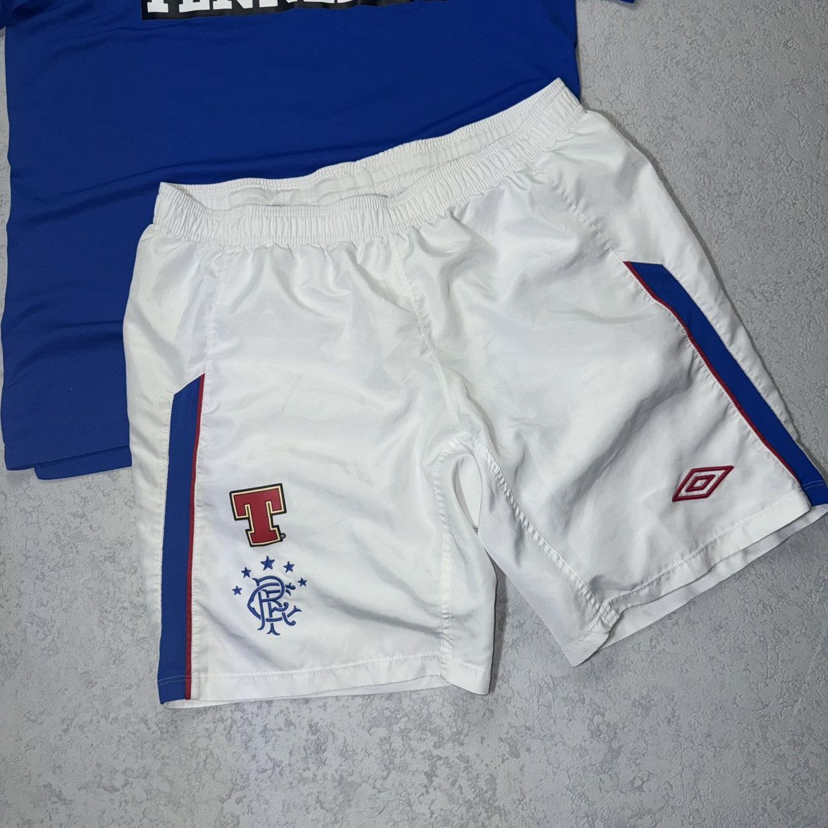 Umbro Umbro Rangers 2011/12 Home Football Kit Jersey+Shorts Size M Size US M / EU 48-50 / 2 - 2 Thumbnail