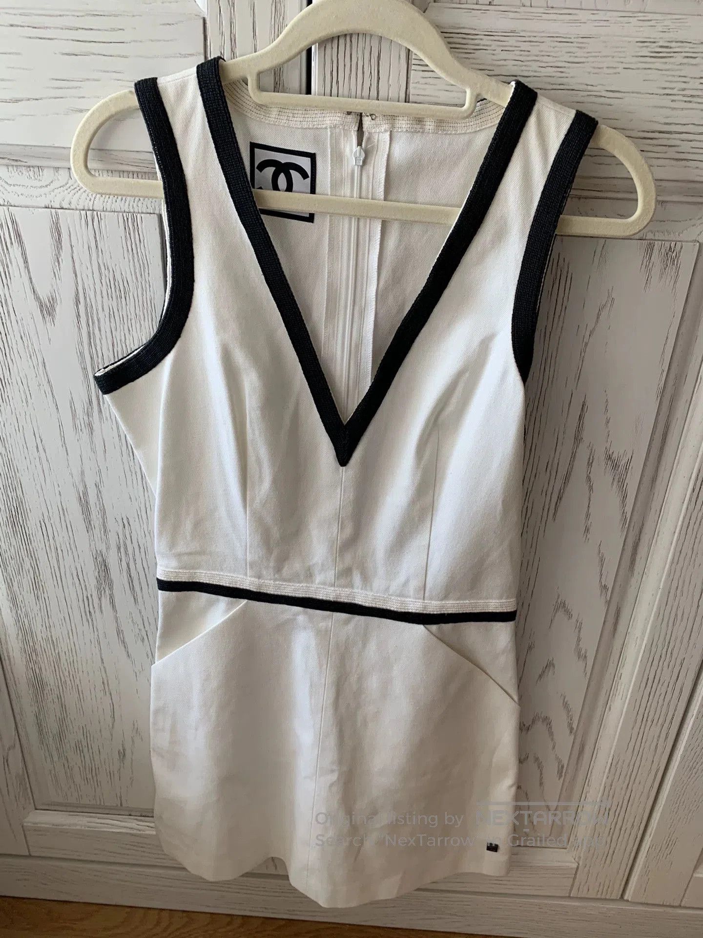 Chanel Chanel Vintage White Denim Skirt. Size 37" - 1 Thumbnail