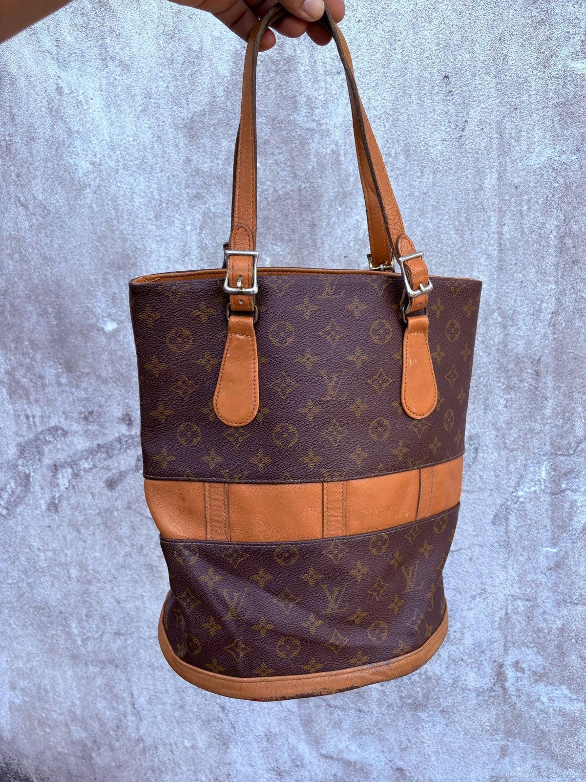Louis Vuitton Vintage 80s Louis Vuitton Monogram Marais Bucket GM Tote Bag Size ONE SIZE - 5 Thumbnail