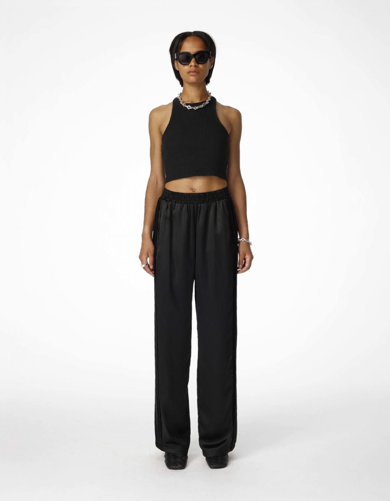Han Kjobenhavn !DS! SS23 Han Kjobenhavn Light Ribbed Cropped Racer Top Size L / US 10 / IT 46 - 3 Thumbnail