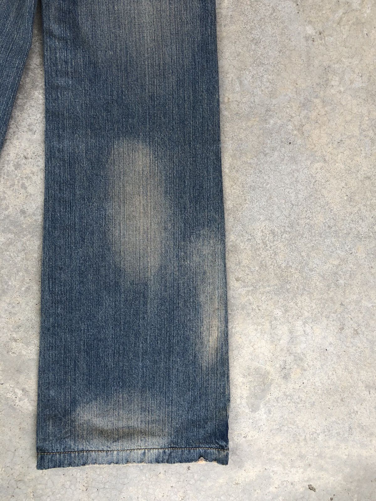 Japanese Brand × Le Grande Bleu (L.G.B.) Flared Jeans Jouer Aux Distressed Jeans Size US 27 - 12 Thumbnail