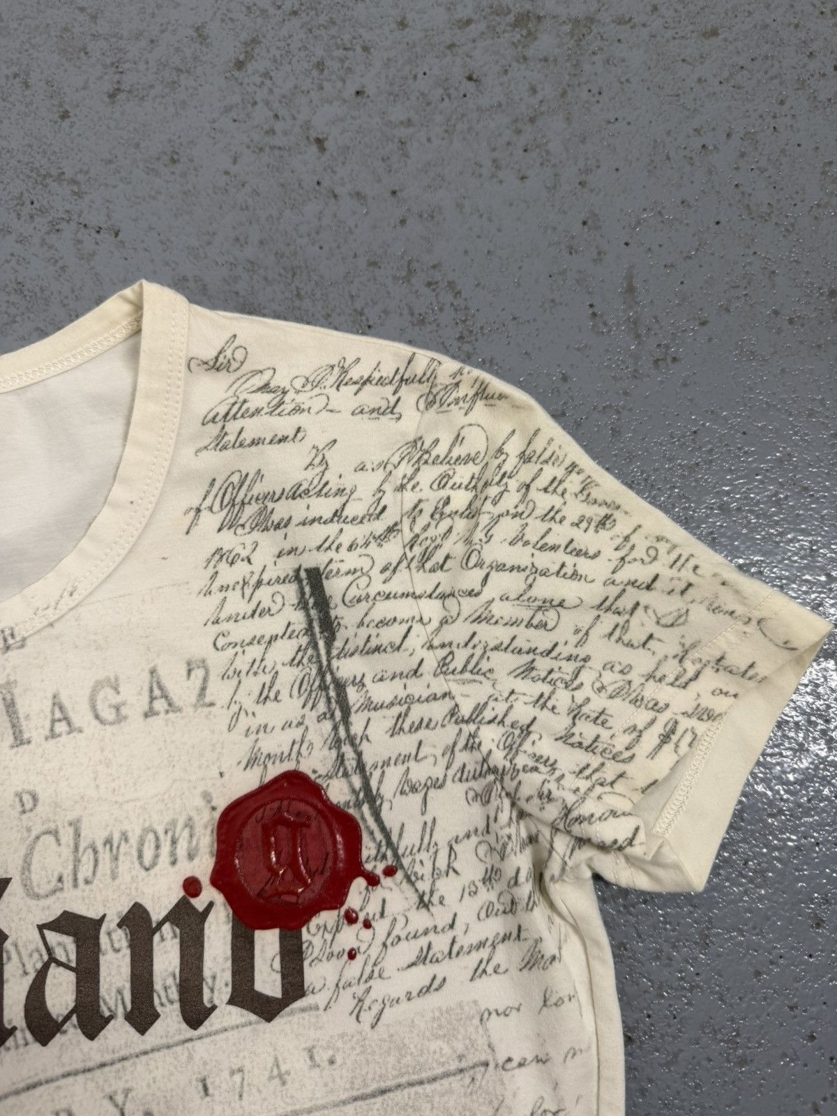John Galliano Vintage 00s John Galliano Stamp T-Shirt Size XS / US 0-2 / IT 36-38 - 5 Thumbnail