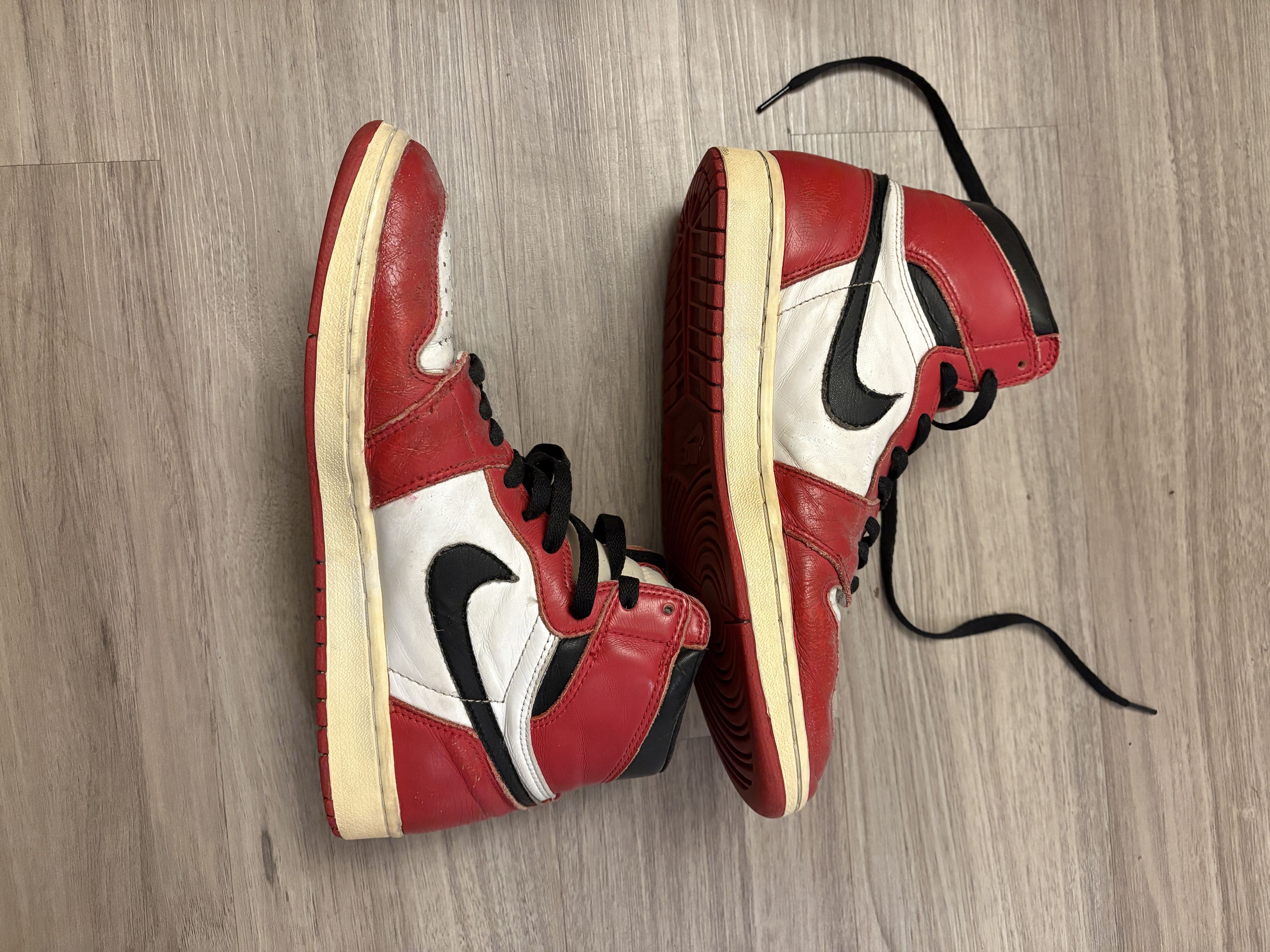 Jordan Brand Jordan 1 Chicago 1994 Size US 11 / EU 44 - 4 Thumbnail